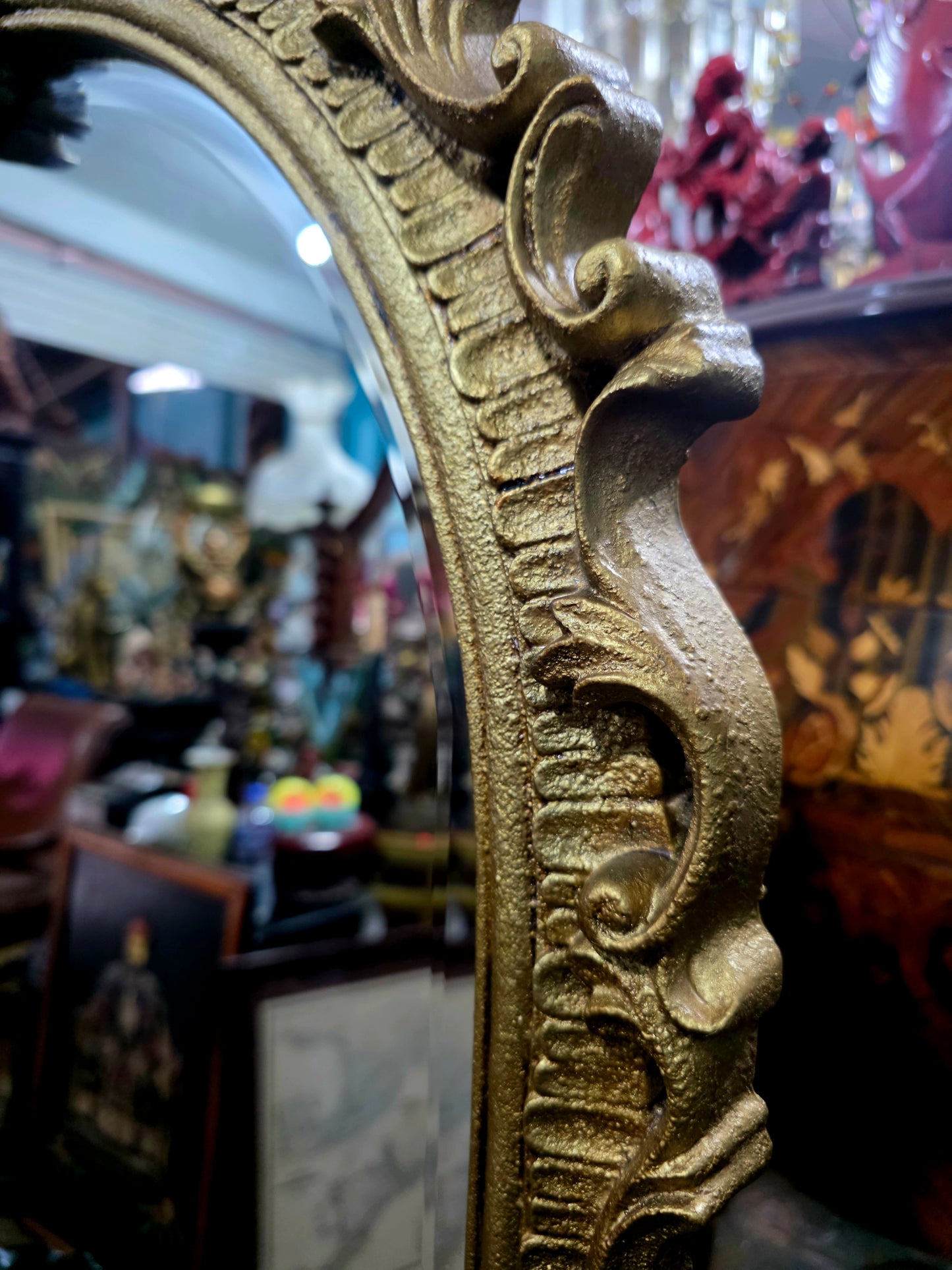 Credenza with Mirror – Aged Gold 🪞🏛️🌿