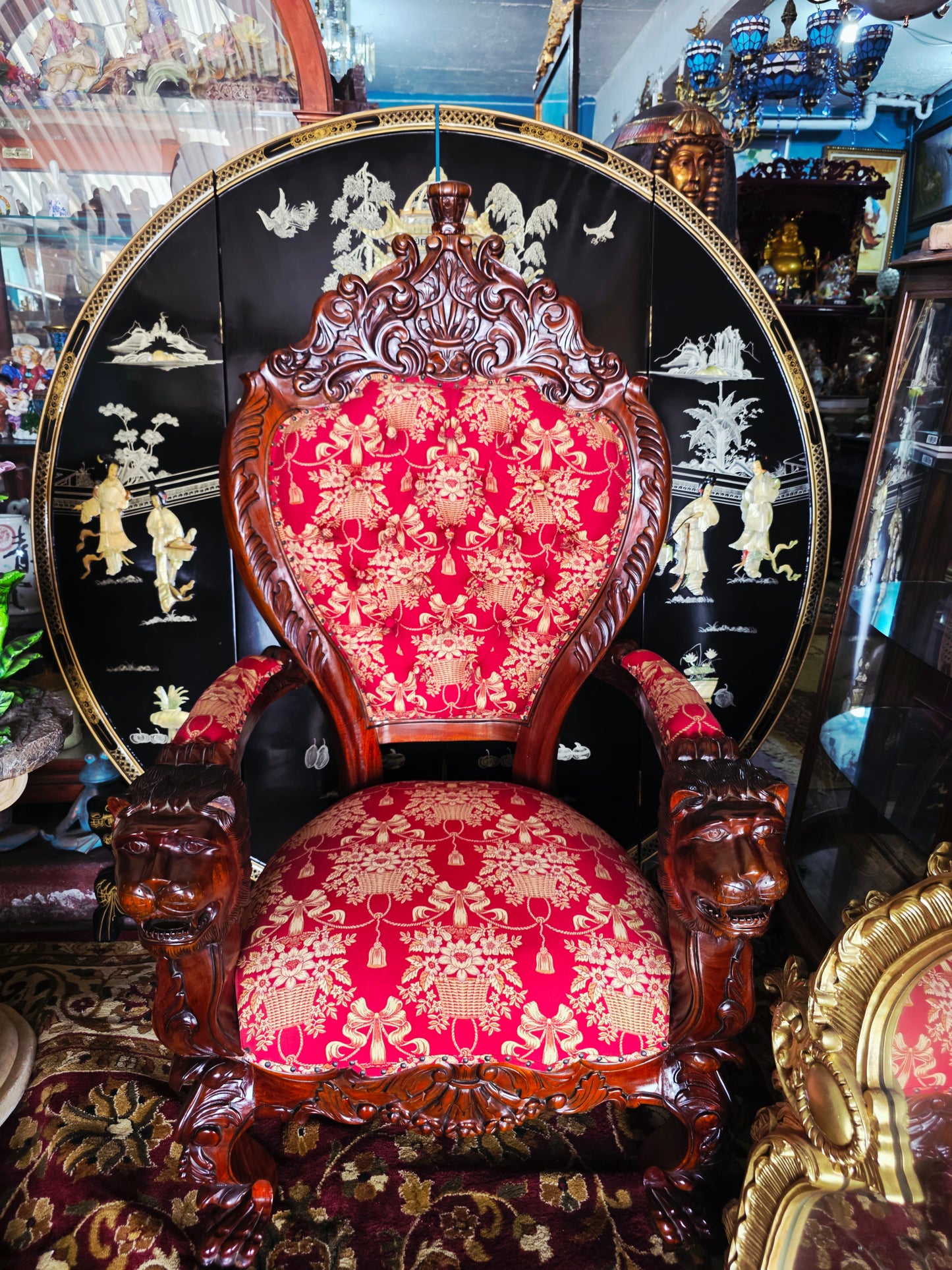 Hand-Carved Mahogany Throne Armchair - Power and Distinction 🪞🌿🪶