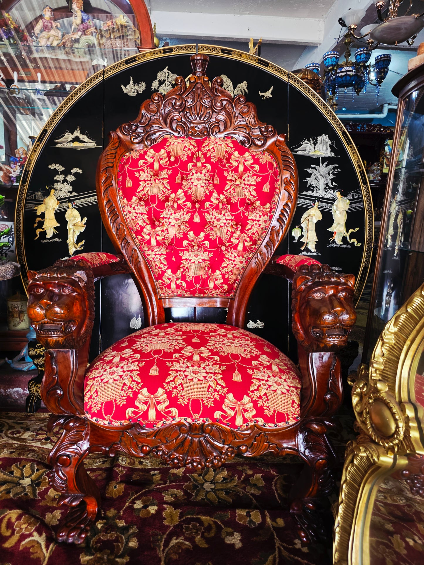 Hand-Carved Mahogany Throne Armchair - Power and Distinction 🪞🌿🪶