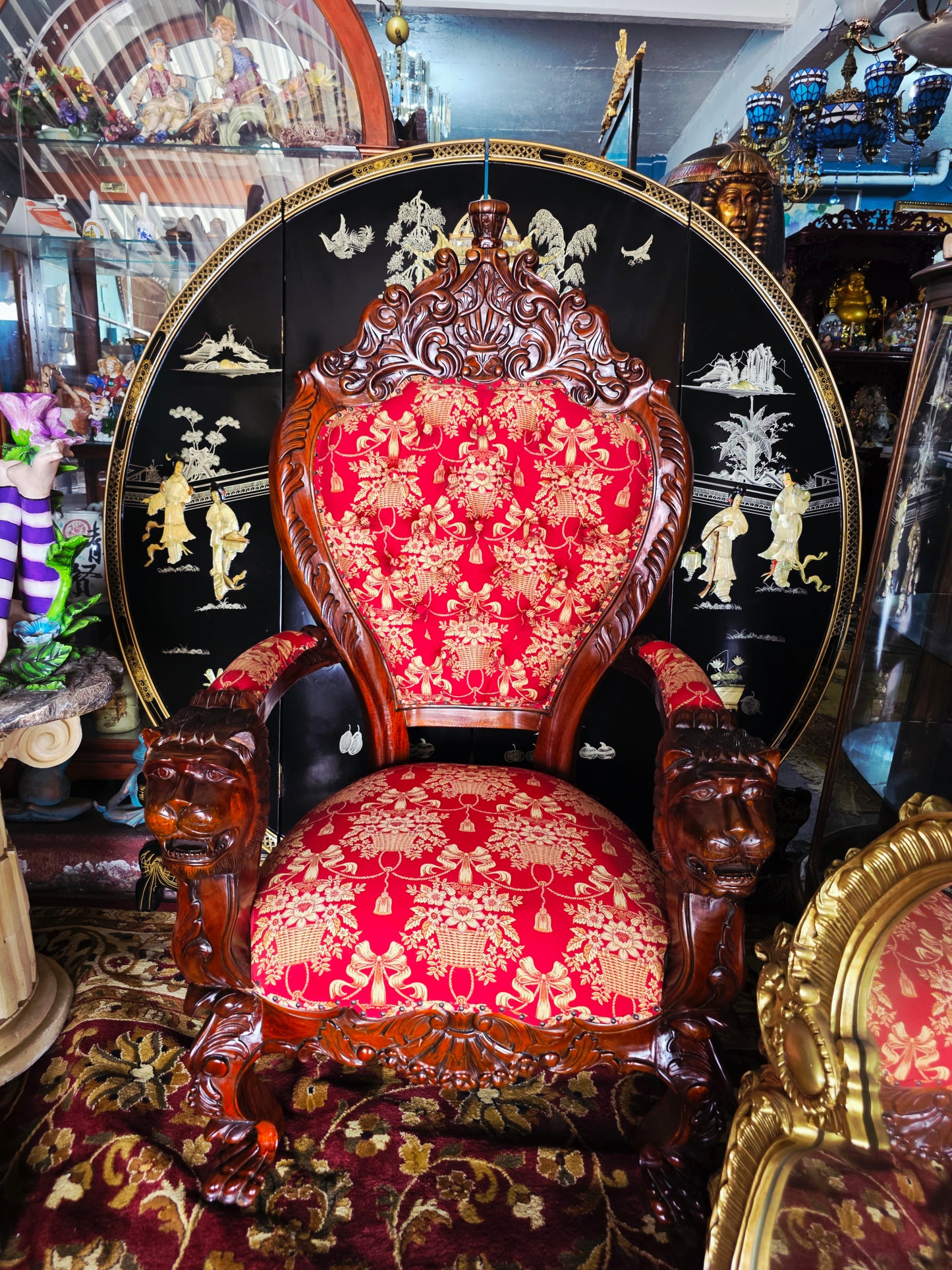 Hand-Carved Mahogany Throne Armchair - Power and Distinction 🪞🌿🪶