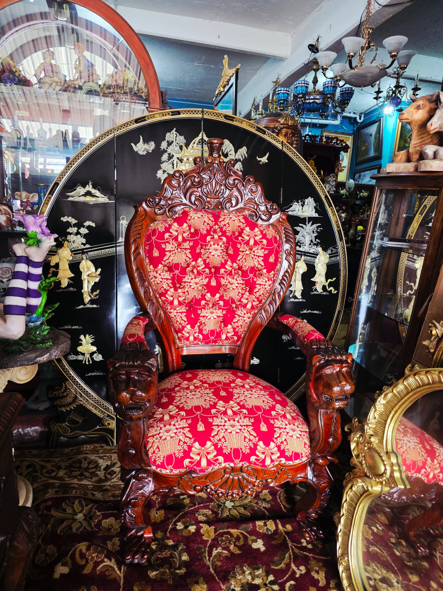 Hand-Carved Mahogany Throne Armchair - Power and Distinction 🪞🌿🪶