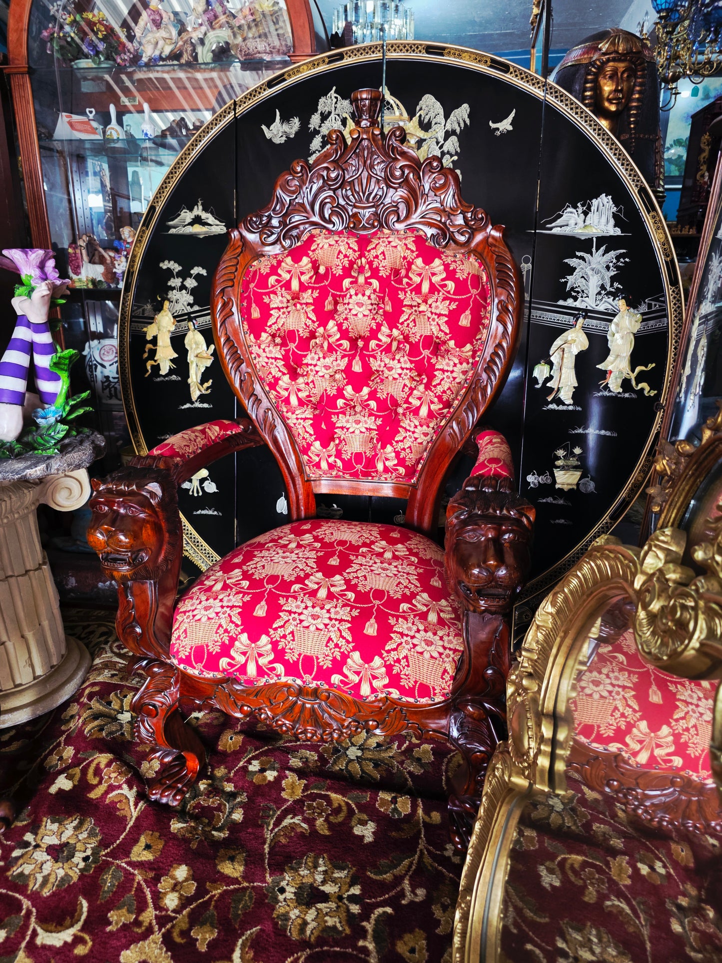 Hand-Carved Mahogany Throne Armchair - Power and Distinction 🪞🌿🪶