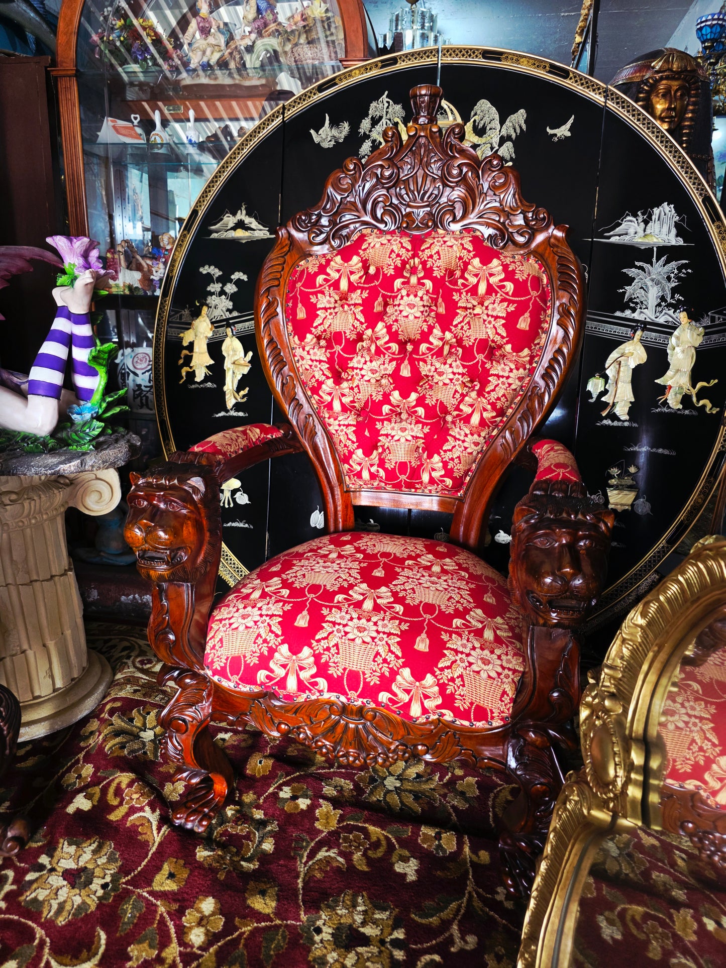 Hand-Carved Mahogany Throne Armchair - Power and Distinction 🪞🌿🪶