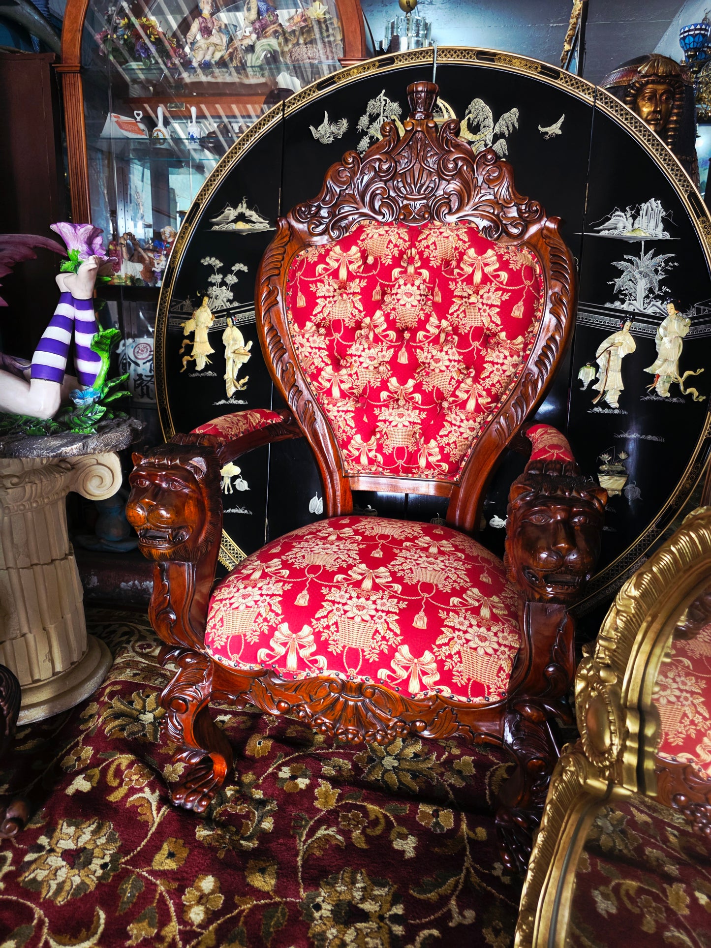 Hand-Carved Mahogany Throne Armchair - Power and Distinction 🪞🌿🪶