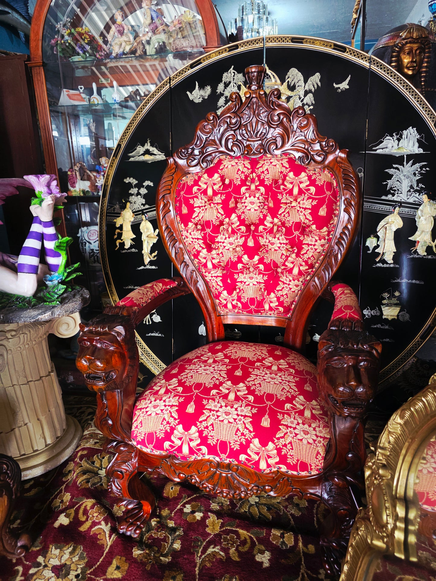 Hand-Carved Mahogany Throne Armchair - Power and Distinction 🪞🌿🪶