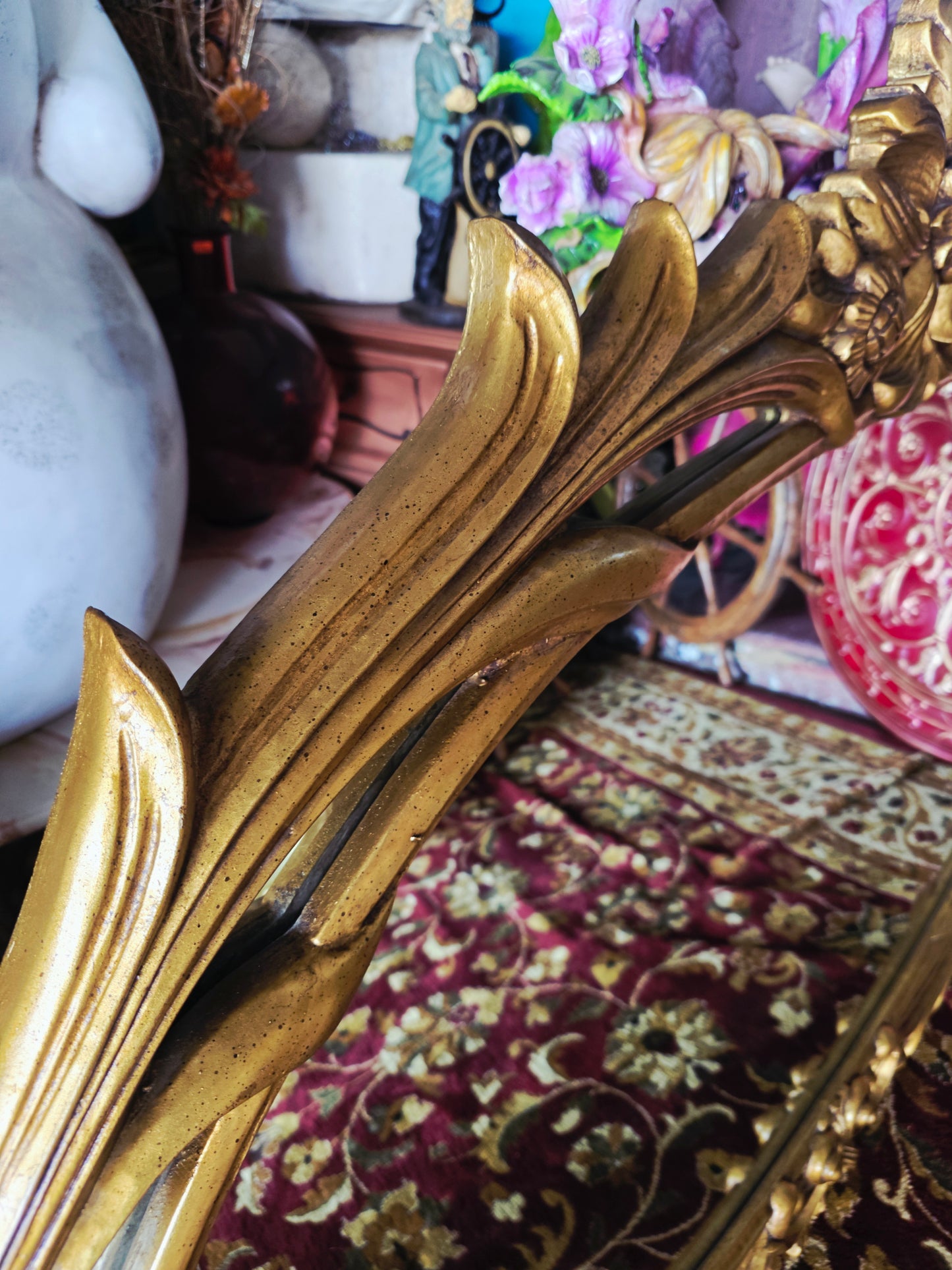 Espejo Ovalado en Hoja de Oro – Ramco Royal Art Manufacturing Corporation🌸🌿🪞