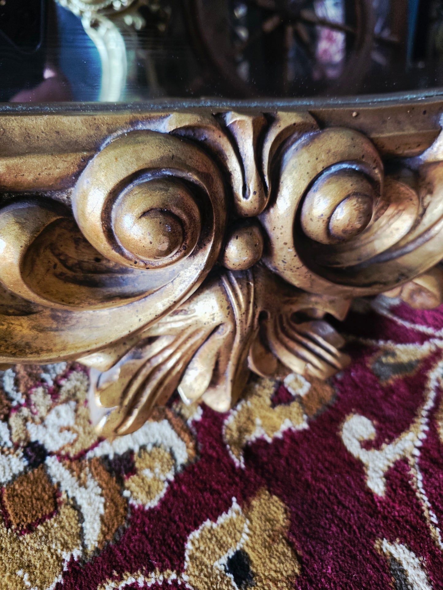 Espejo Ovalado en Hoja de Oro – Ramco Royal Art Manufacturing Corporation🌸🌿🪞