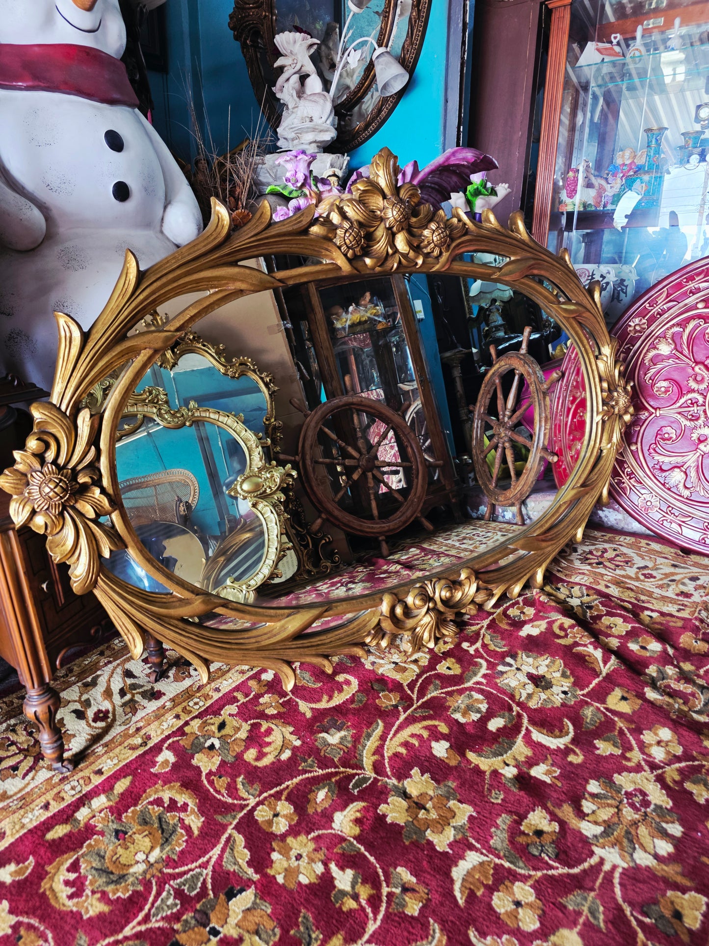 Espejo Ovalado en Hoja de Oro – Ramco Royal Art Manufacturing Corporation🌸🌿🪞