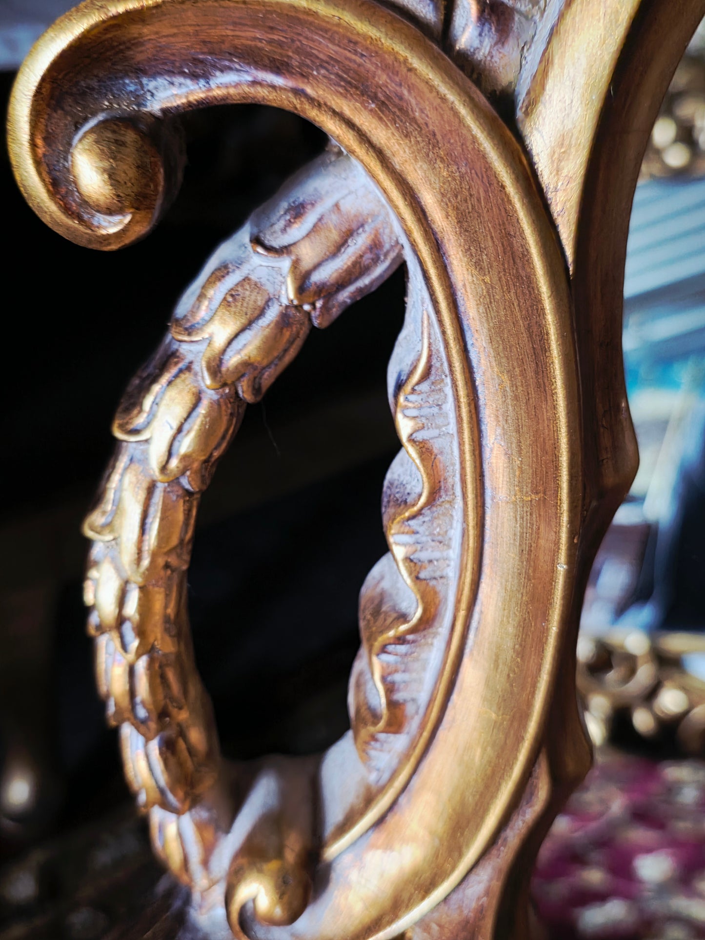 Espejo Barroco/Rococo Revival en Hoja de Oro – Artesanía en Madera🌸🌿🪞