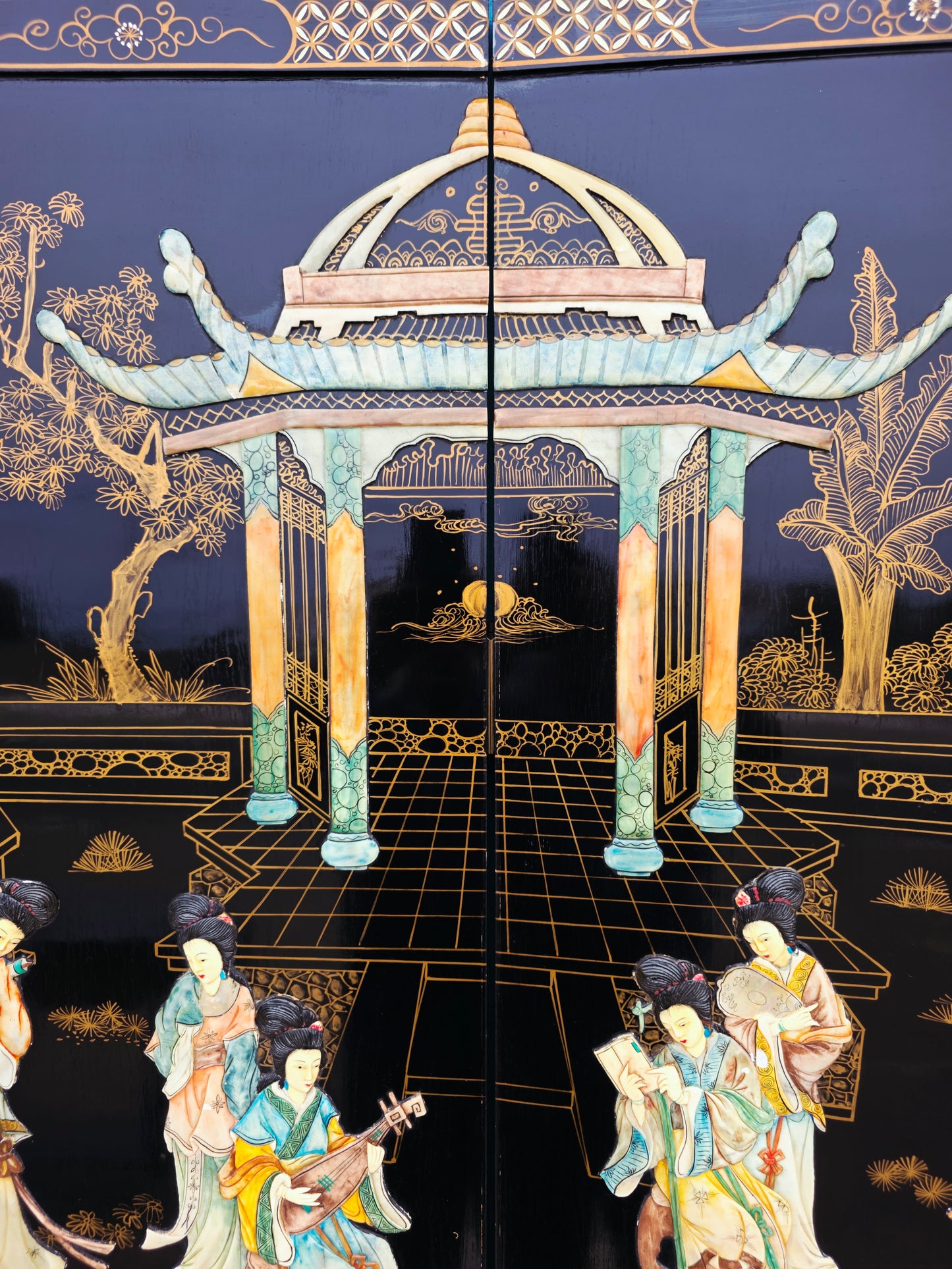 Biombo Ceremonial de 4 Paneles Esplendor Oriental en Laca y Oro🌿🌸🌿