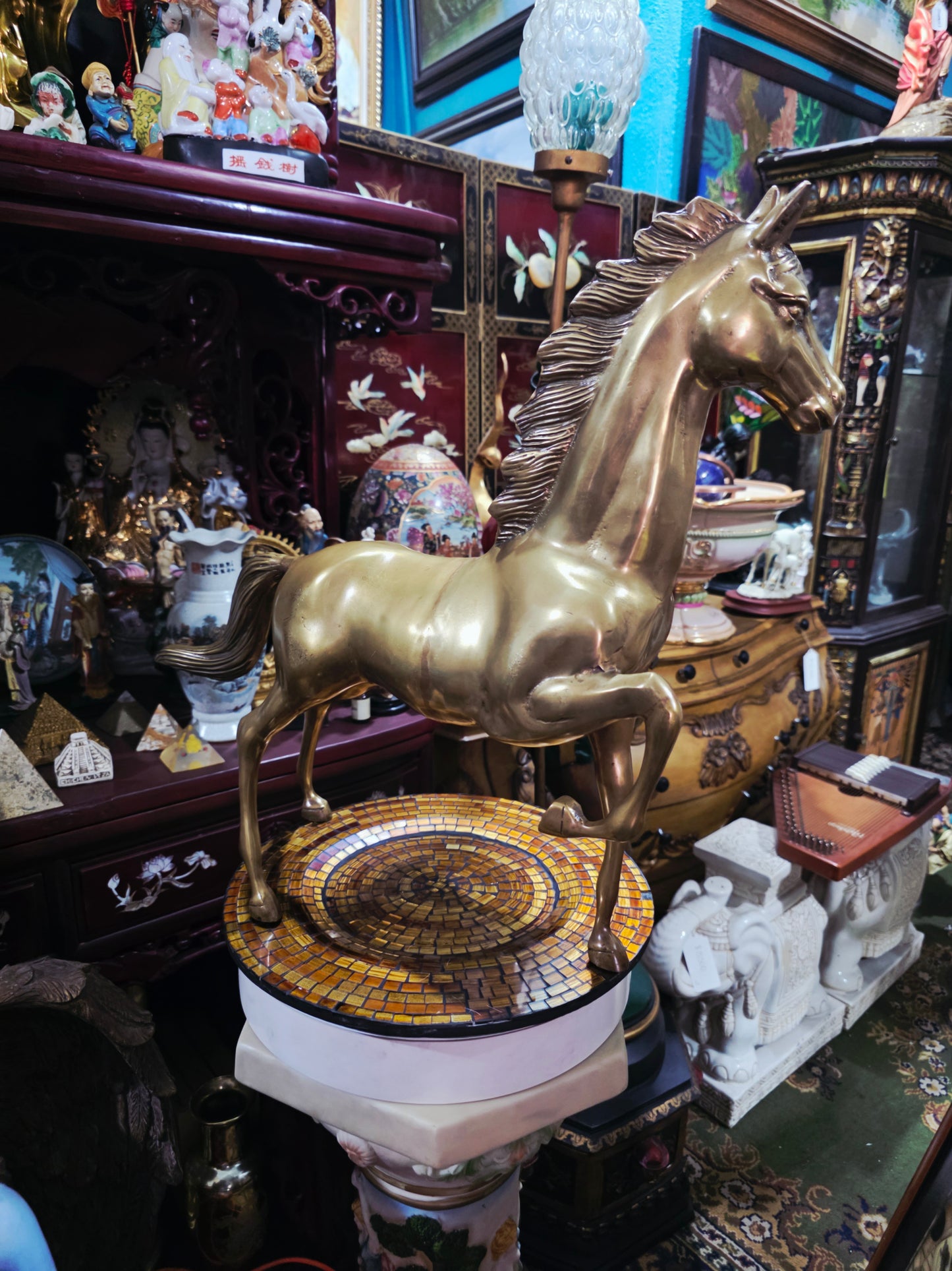 Escultura de Llegua en Bronce Solido 🐎