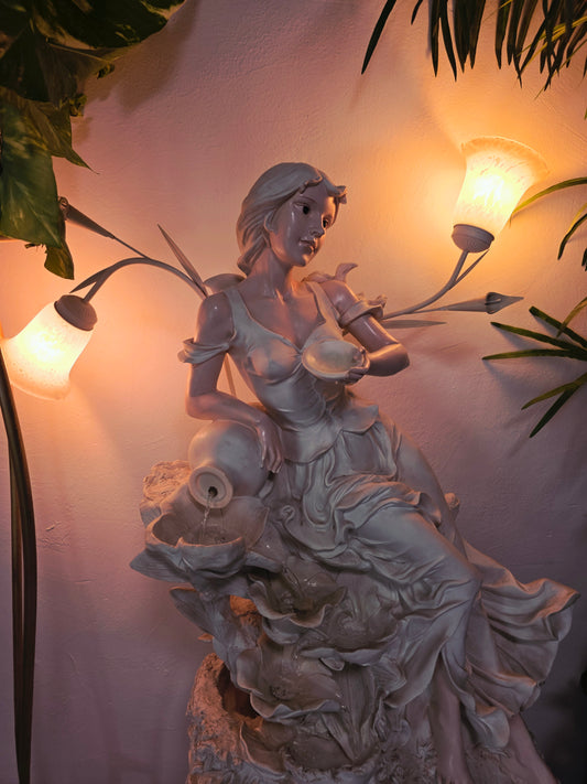 Classical Sculptural Fountain with Decorative Figure🕊️🎨✨