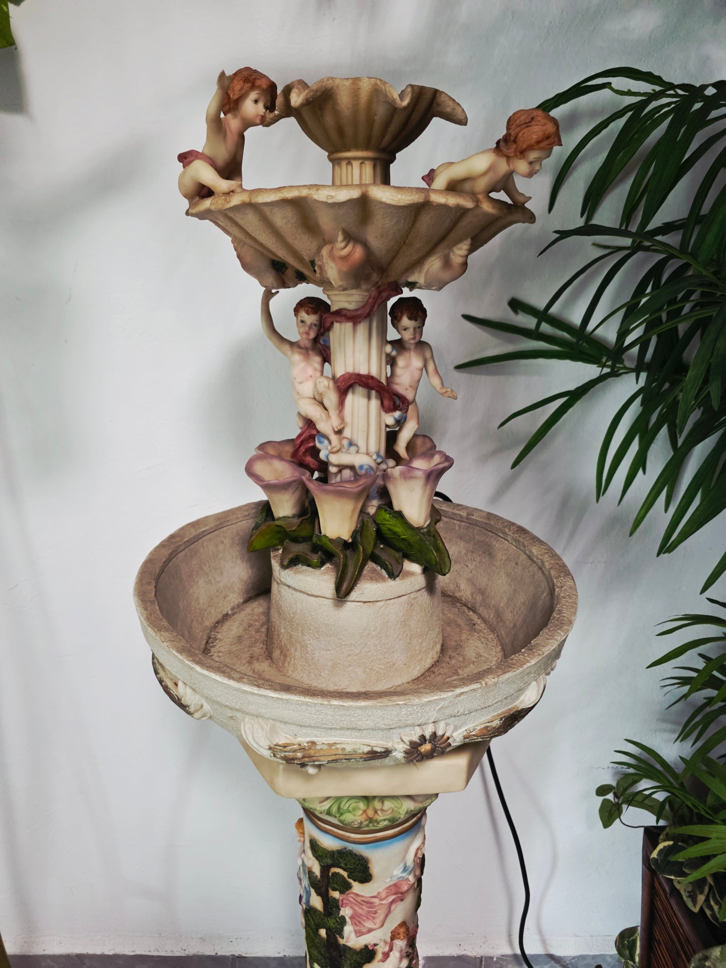 Cherub Fountain with Lilies in Polychrome Resin🕊️