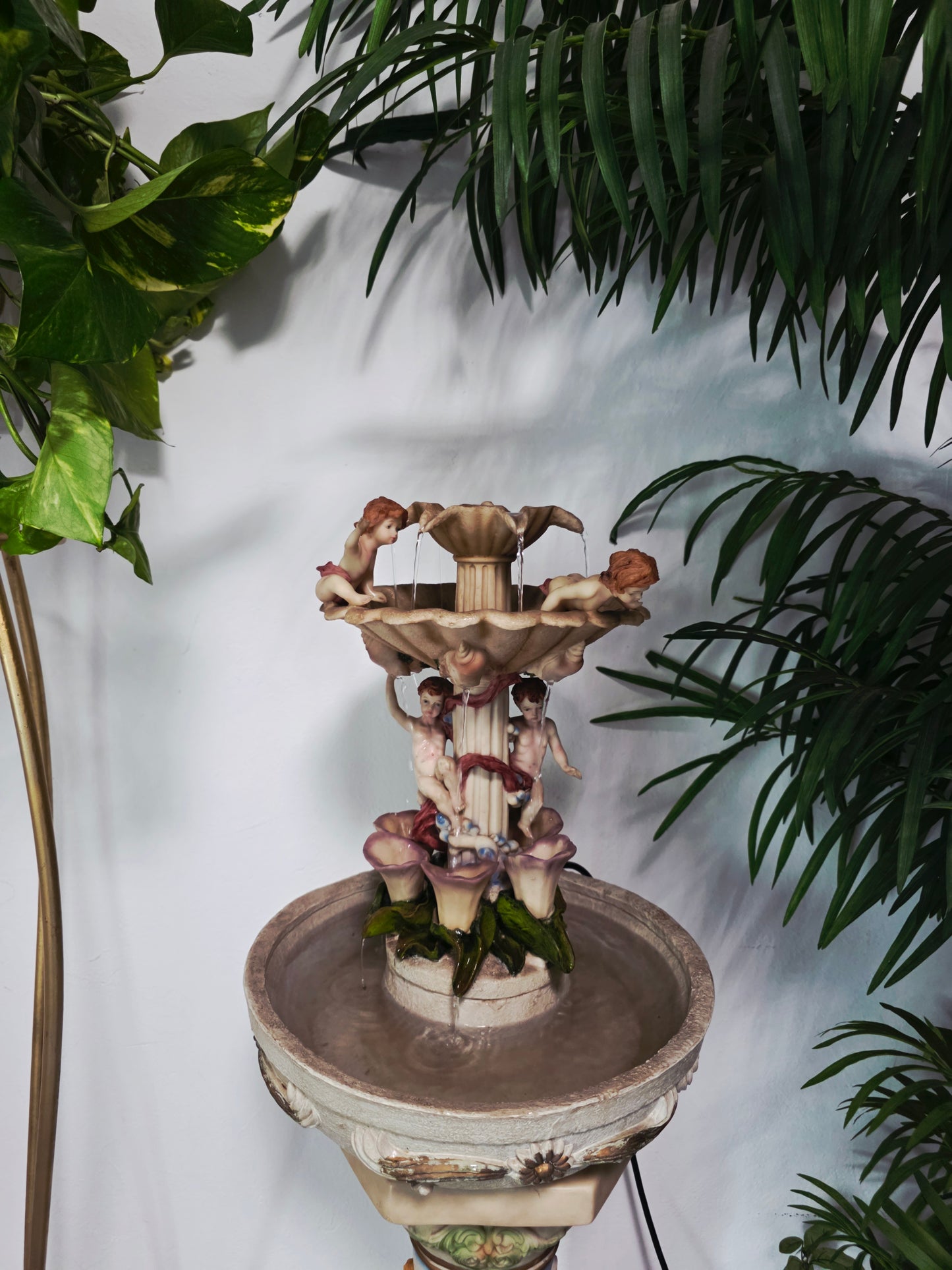 Cherub Fountain with Lilies in Polychrome Resin🕊️