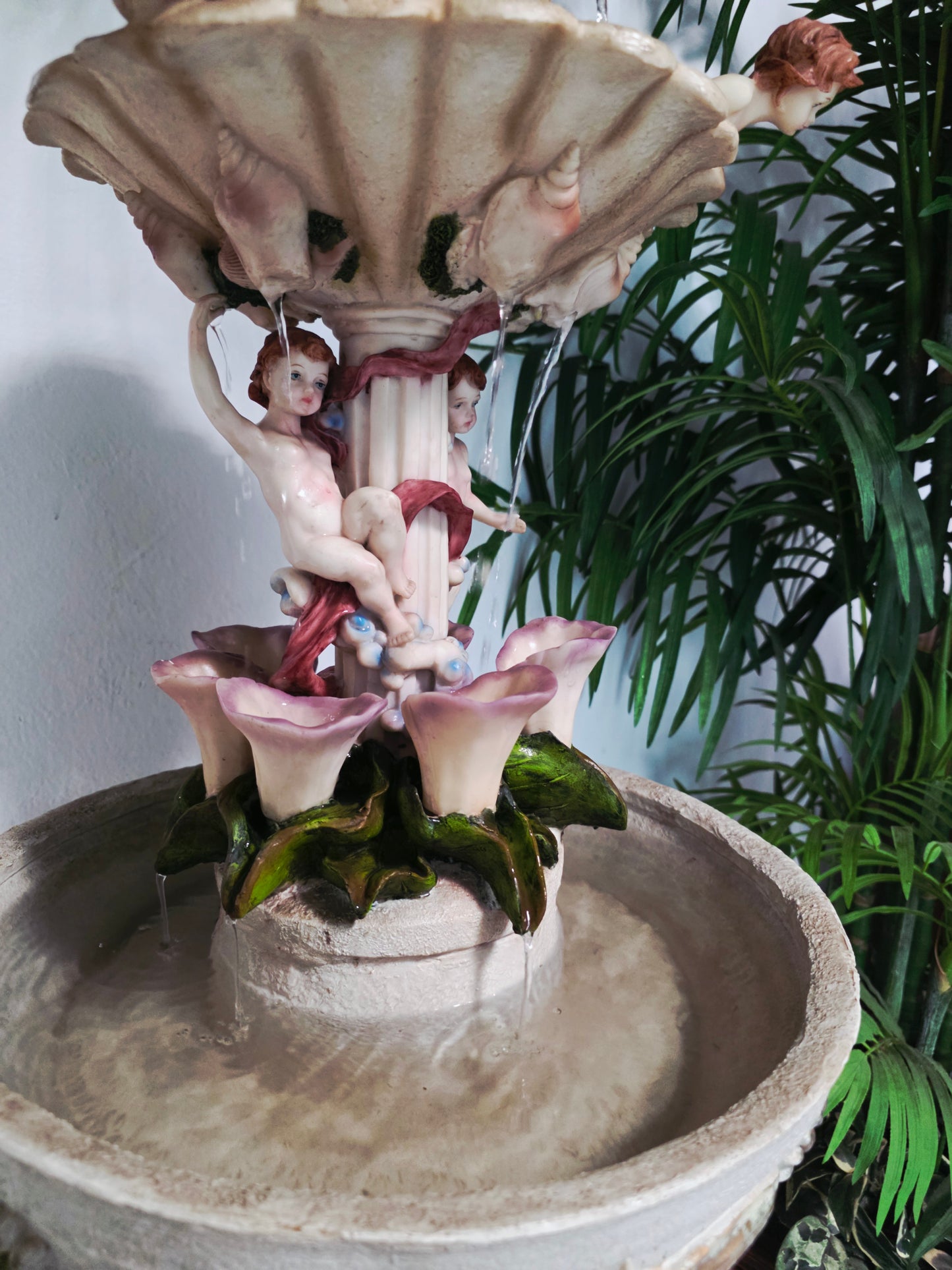 Cherub Fountain with Lilies in Polychrome Resin🕊️