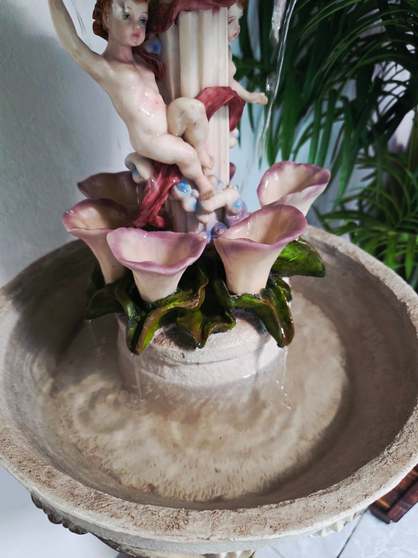 Cherub Fountain with Lilies in Polychrome Resin🕊️