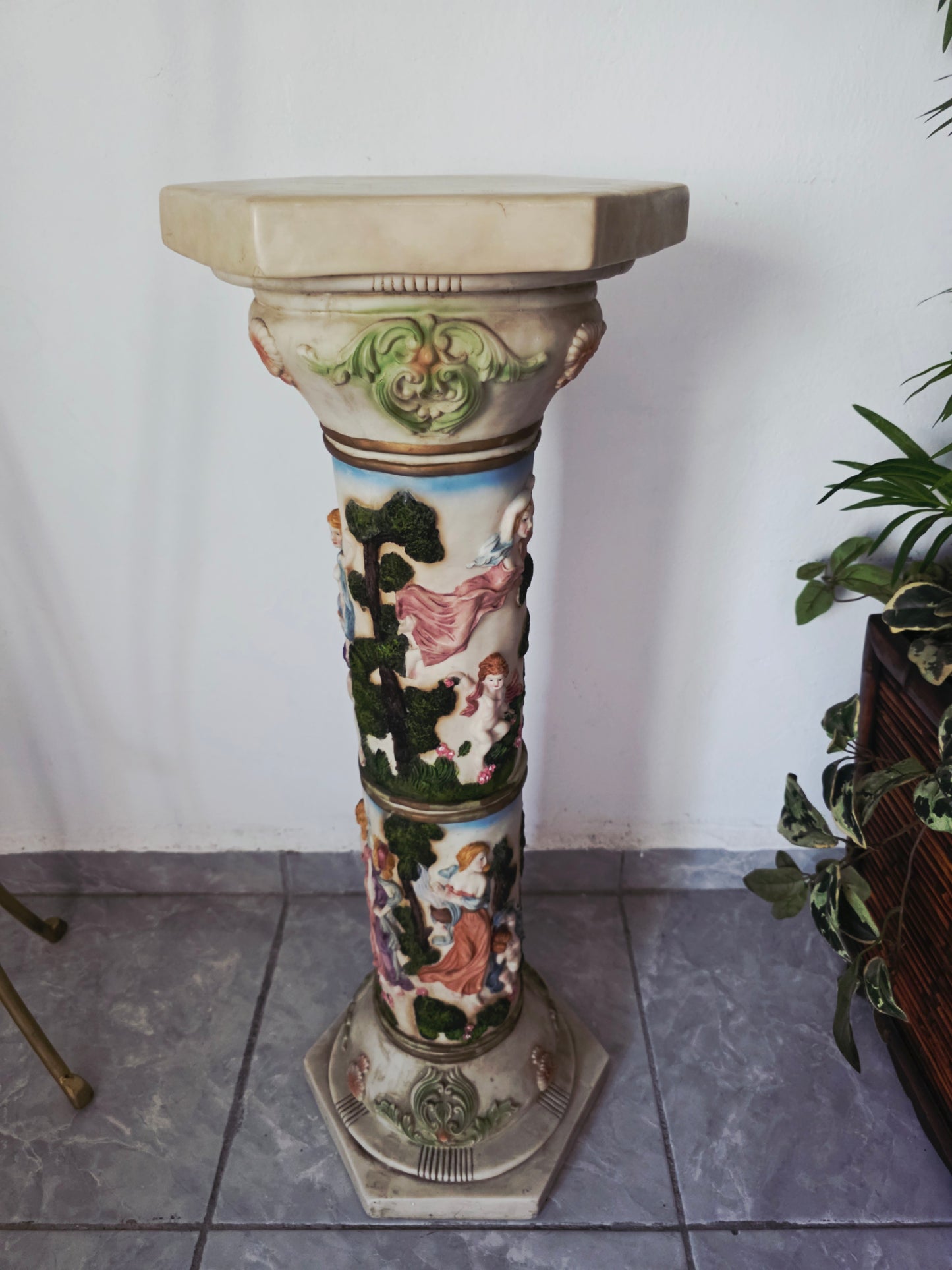 Cherub Fountain with Lilies in Polychrome Resin🕊️