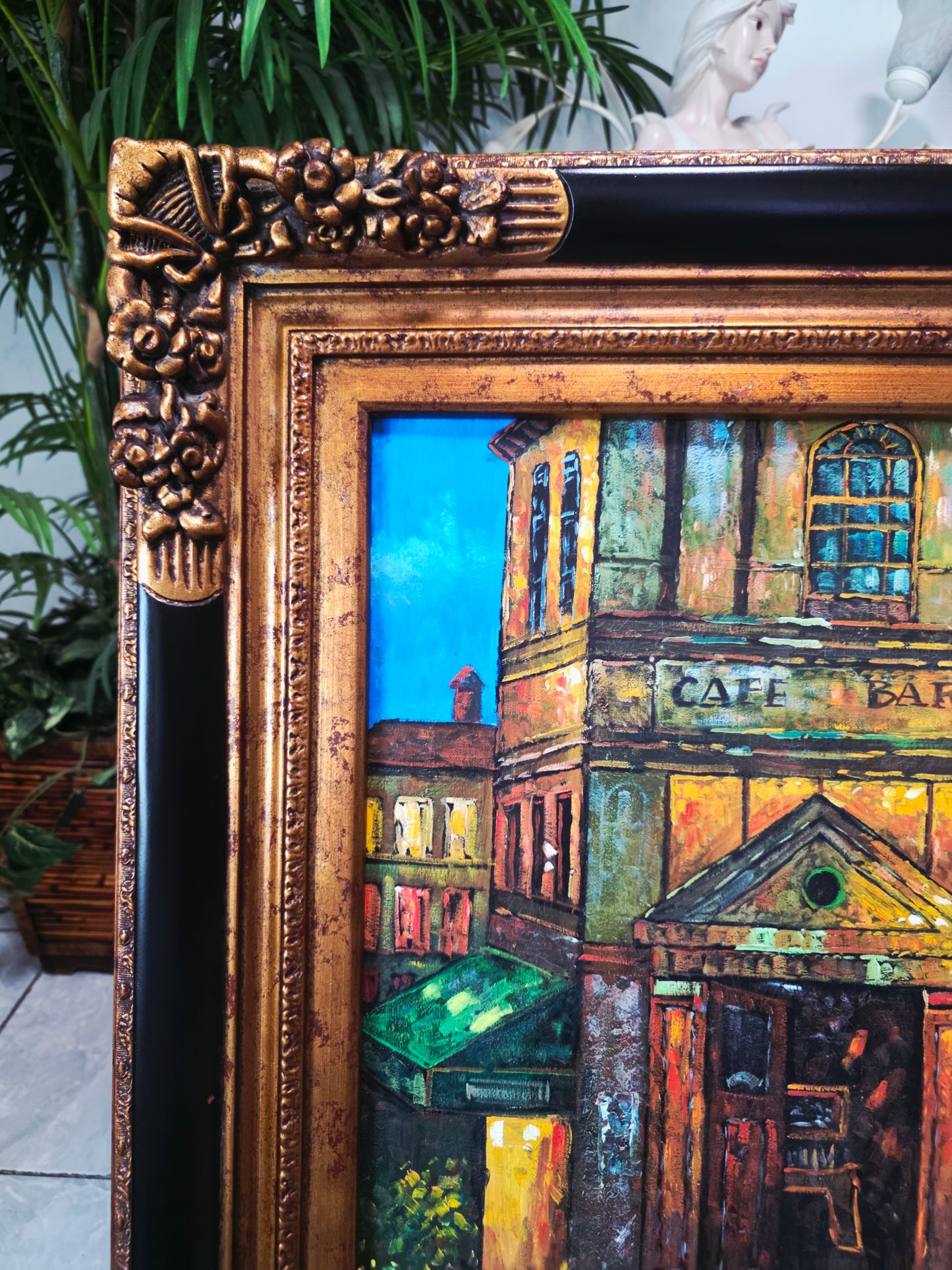 Cuadro al Oleo Firmado por C. Ester – Escena Urbana con Café Europeo 🌸🌿🖌️