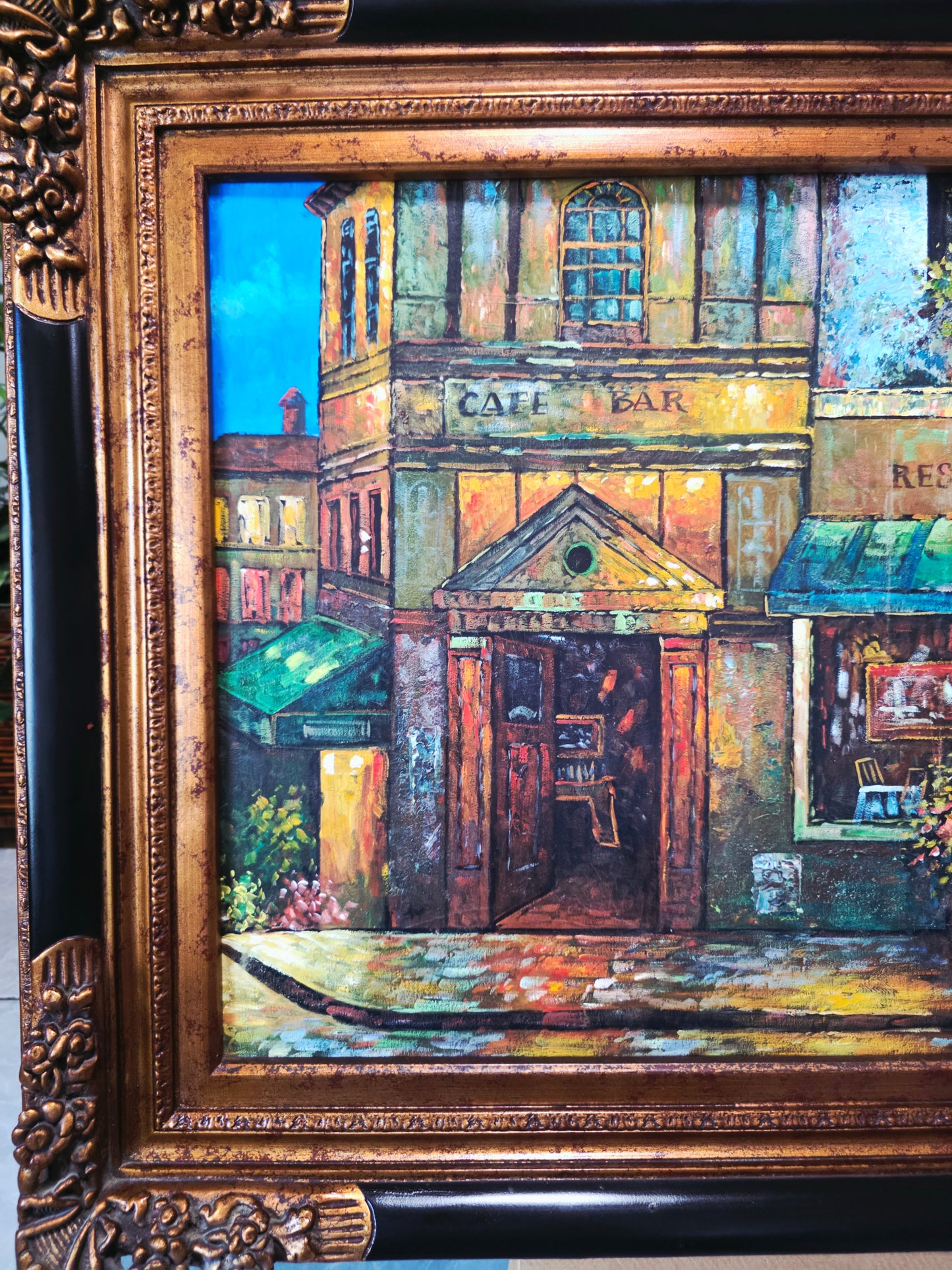 Cuadro al Oleo Firmado por C. Ester – Escena Urbana con Café Europeo 🌸🌿🖌️
