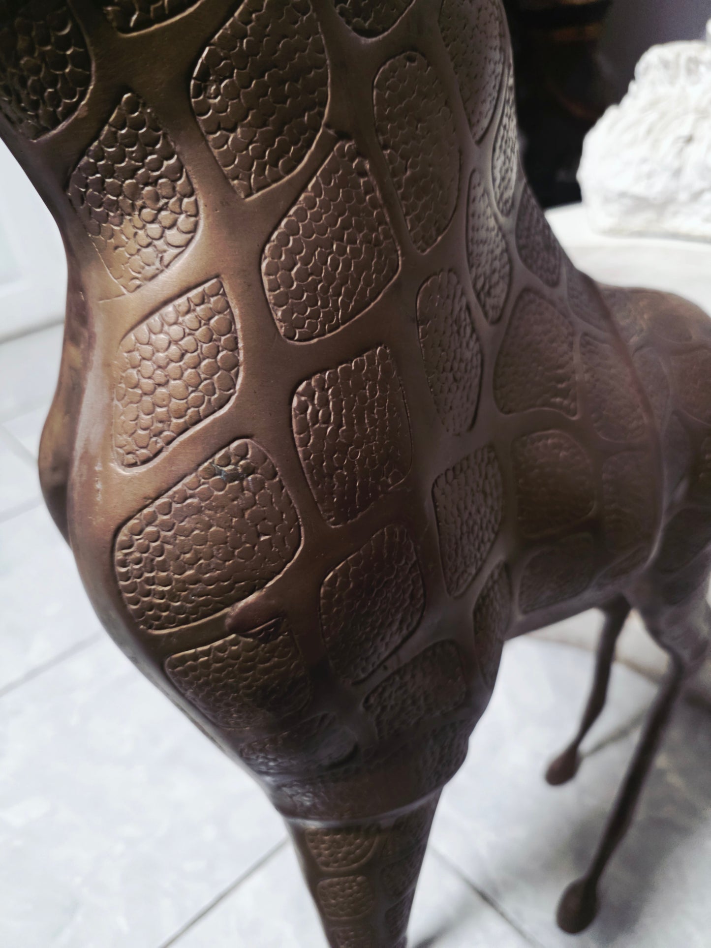 Escultura de Jirafa en Bronce – Elegancia Monumental 🦒✨🦒