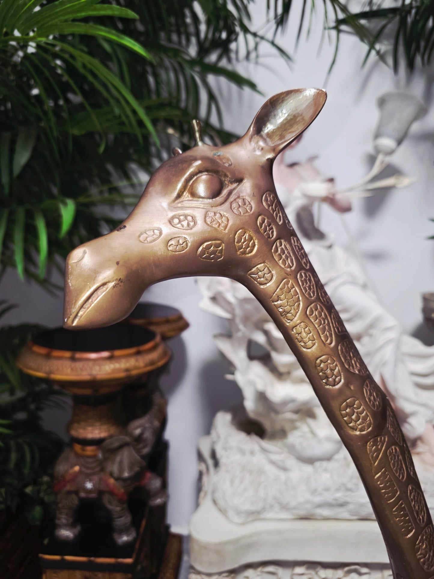 Escultura de Jirafa en Bronce – Elegancia Monumental 🦒✨🦒
