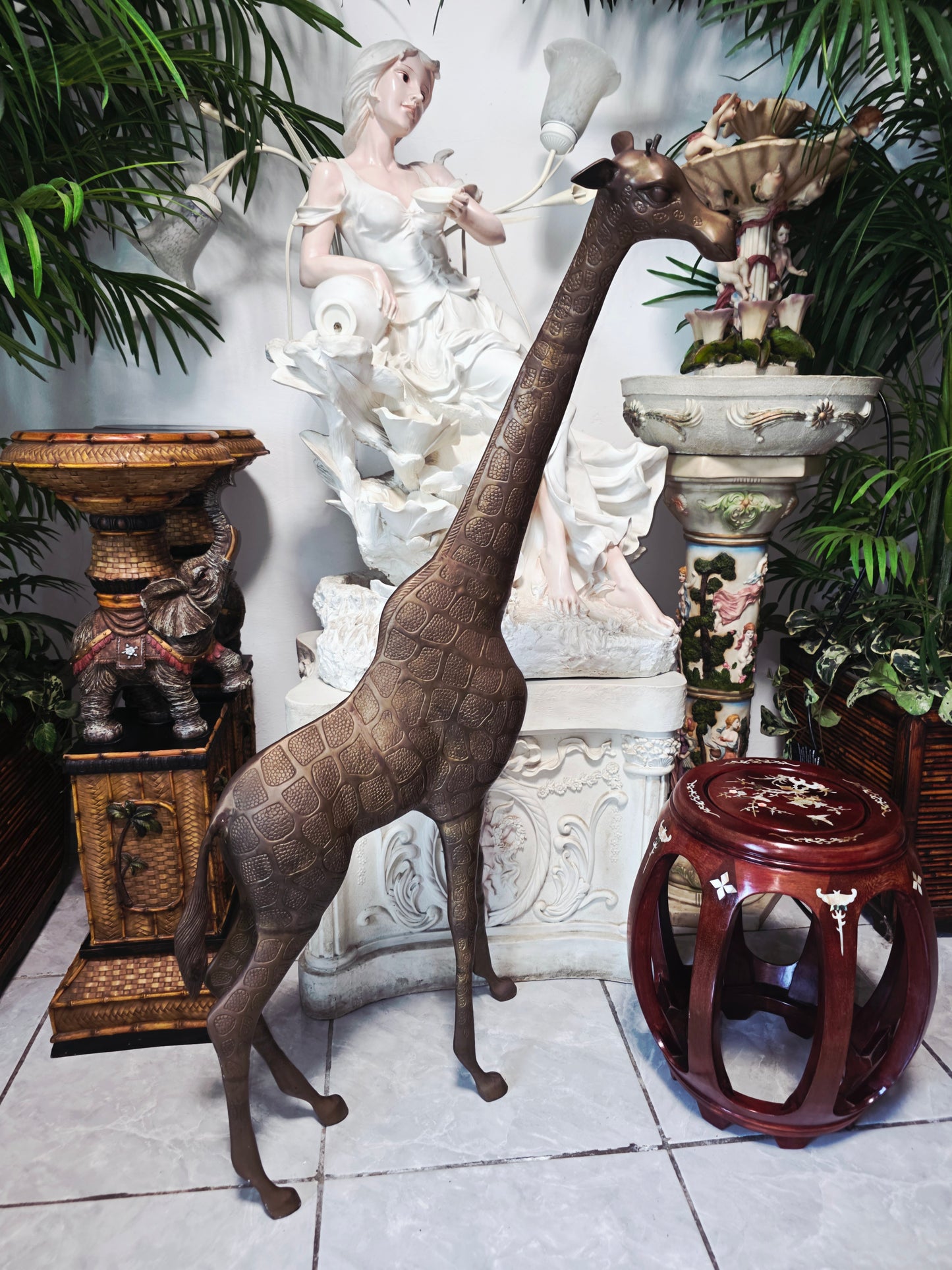 Escultura de Jirafa en Bronce – Elegancia Monumental 🦒✨🦒