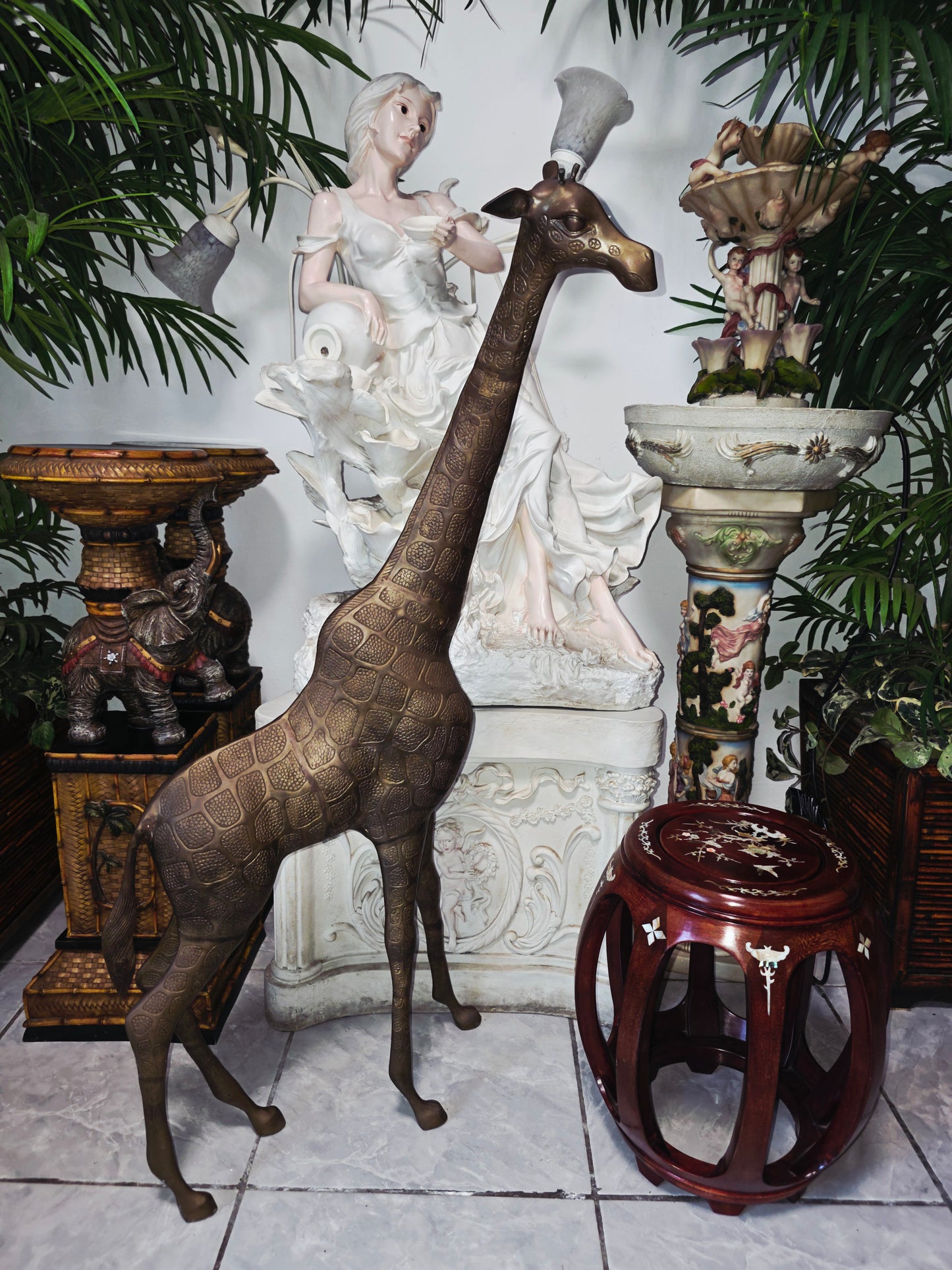 Escultura de Jirafa en Bronce – Elegancia Monumental 🦒✨🦒