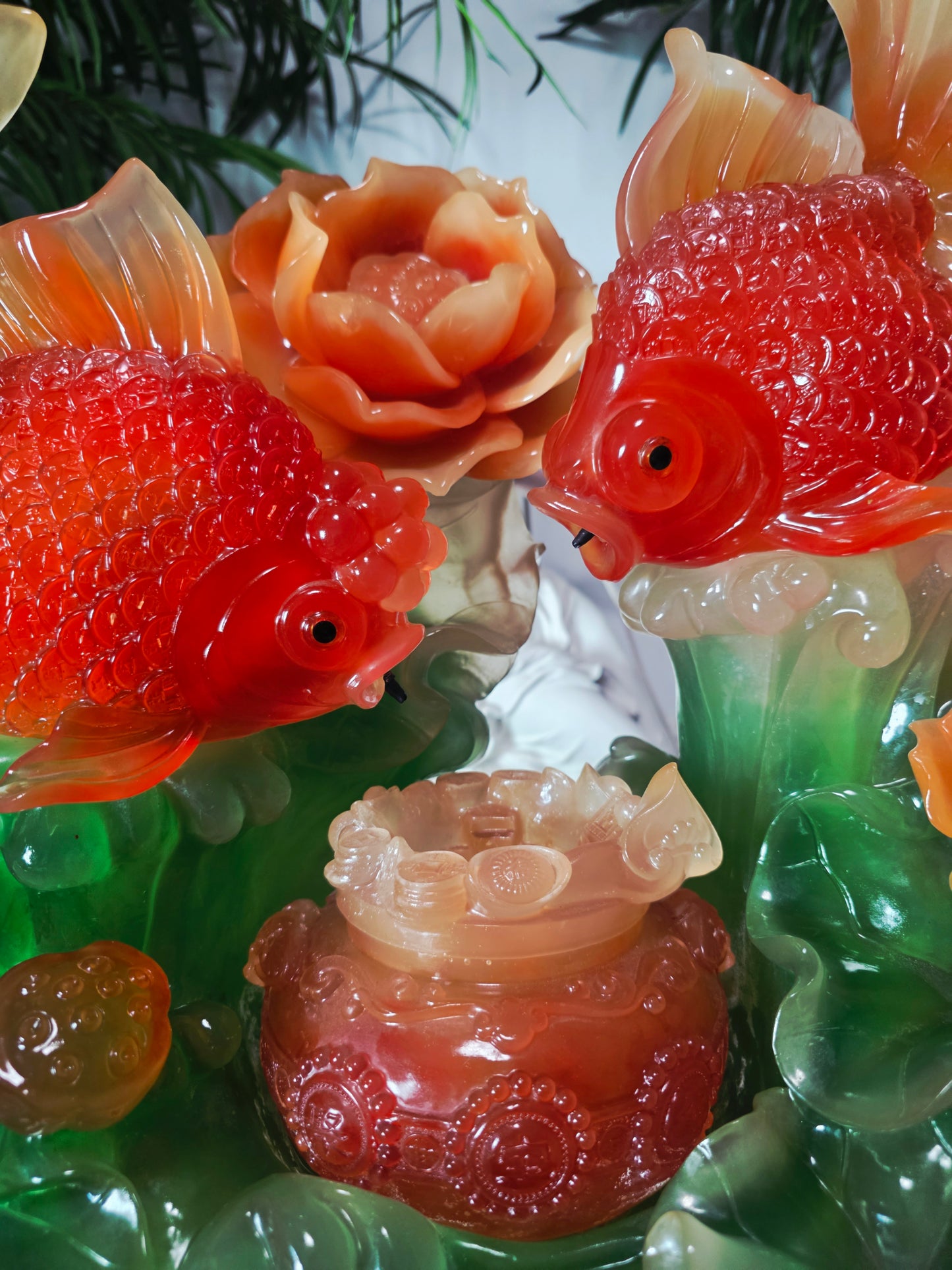 Fuente Oriental de la Abundancia – Escultura Monumental con Adorno de Peces 🐟🌸