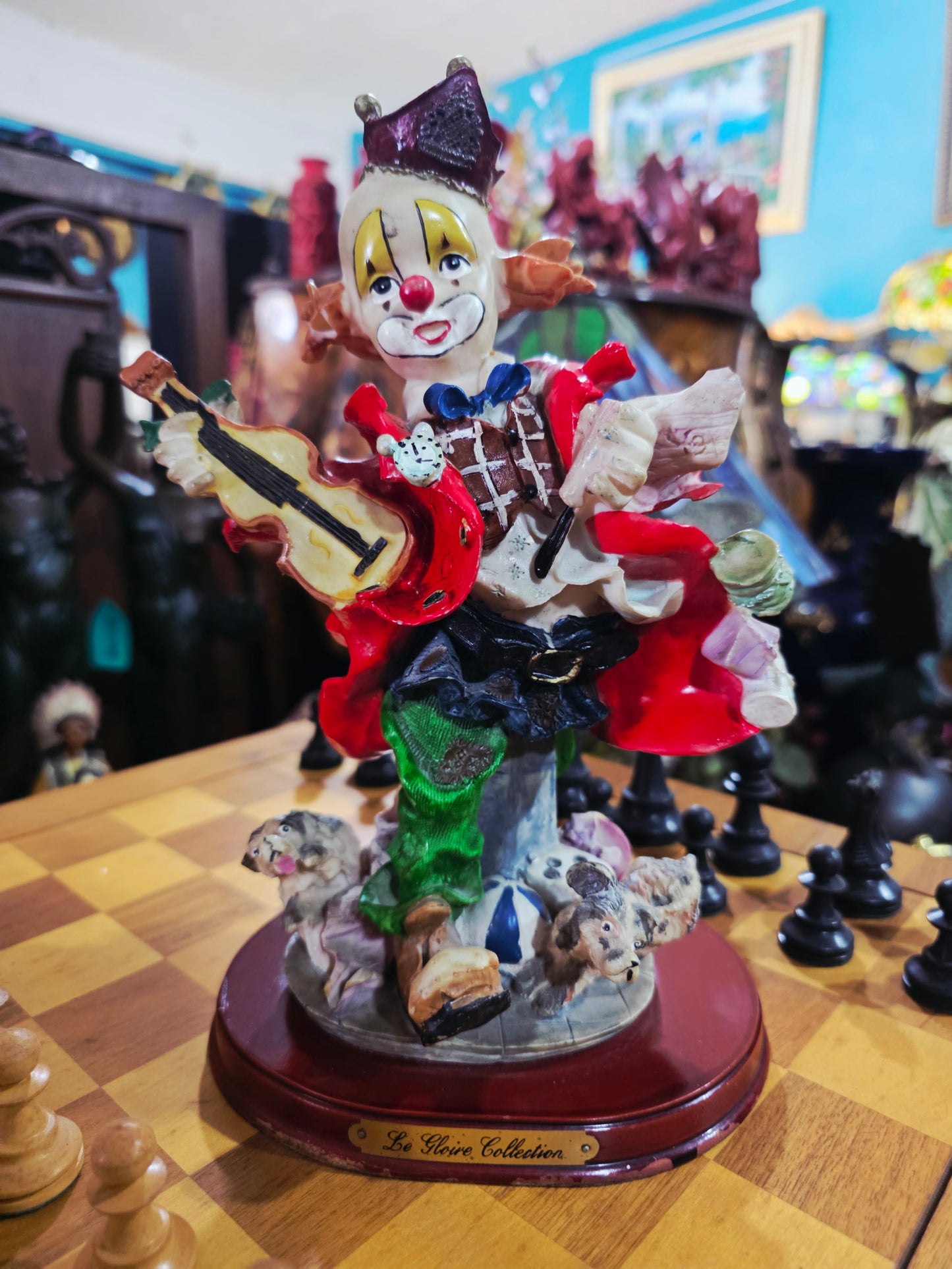 Escultura de Payasito con Violín – La Serie Collection 🎻🤡