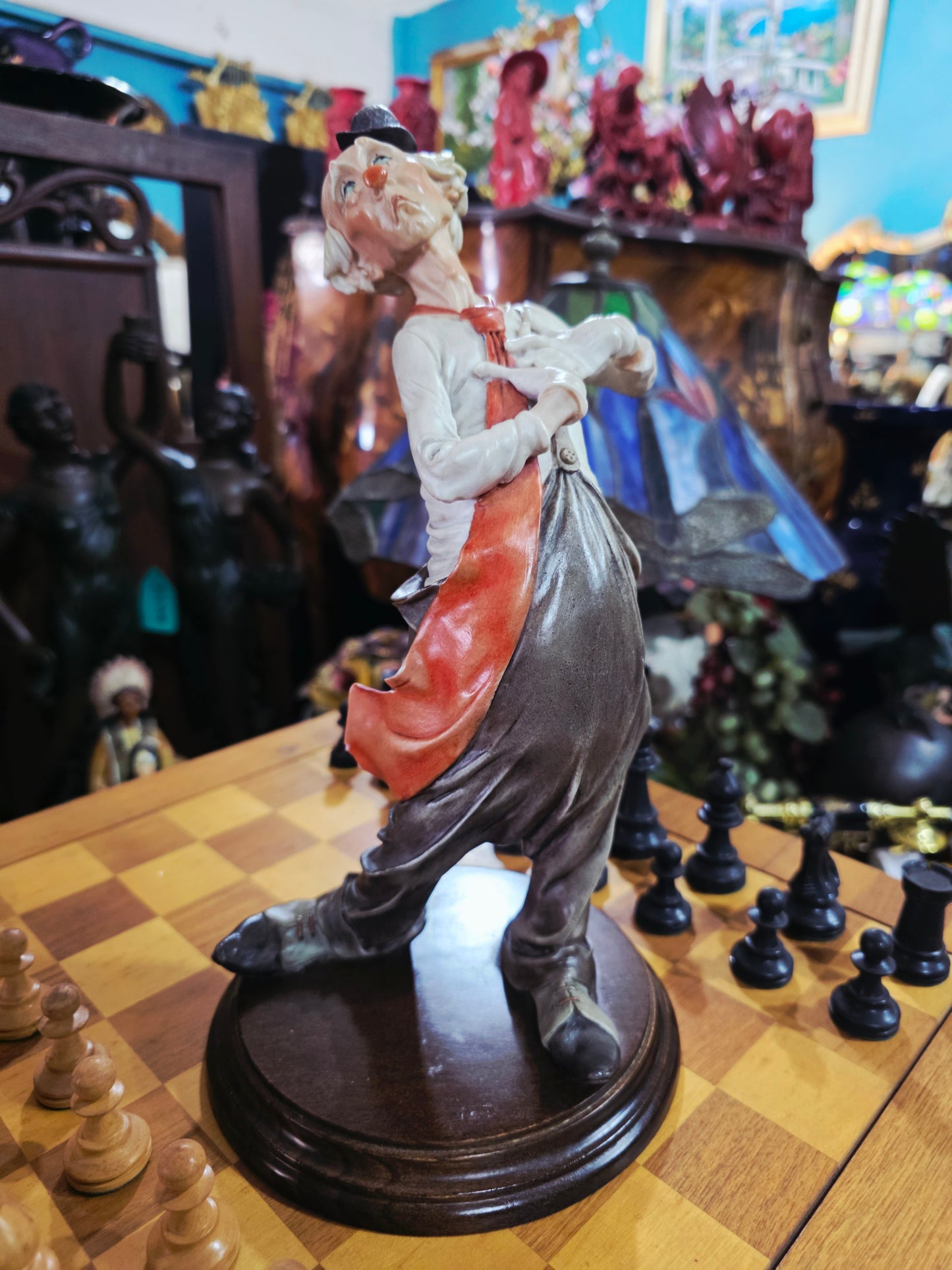 Escultura de Payasito en Cerámica Policromada 🤡🎨