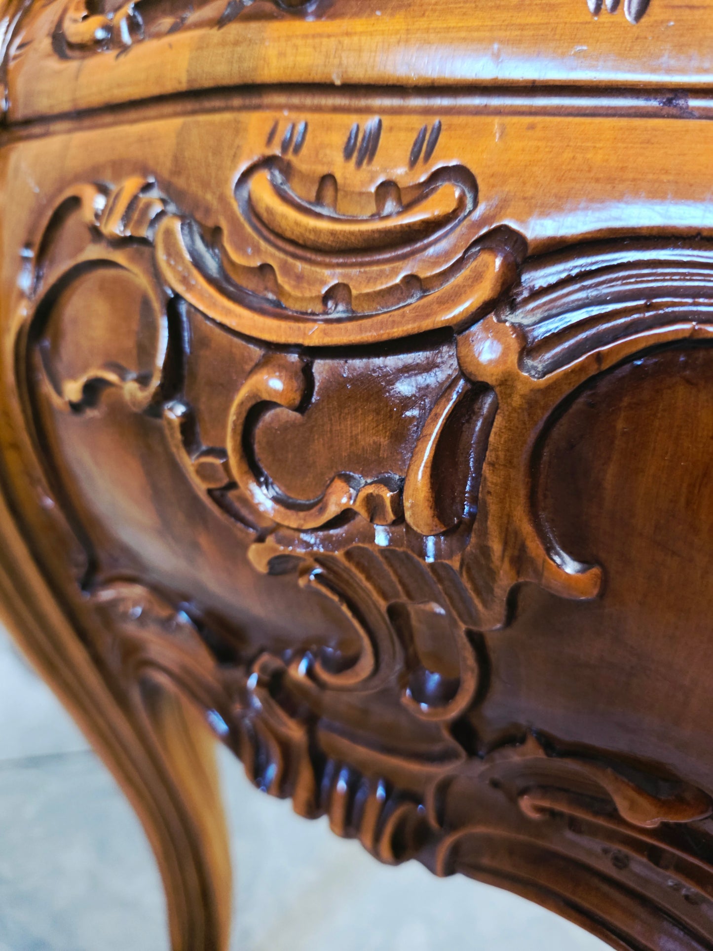 Bombe Italiano – Escultura Funcional en Madera ✨🇮🇹