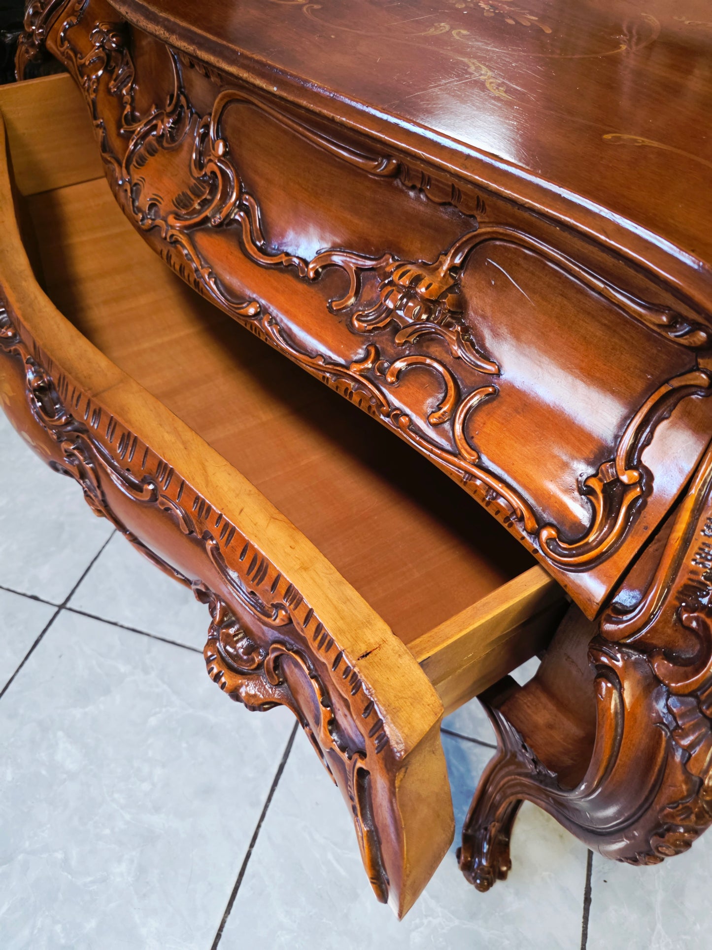Bombe Italiano – Escultura Funcional en Madera ✨🇮🇹