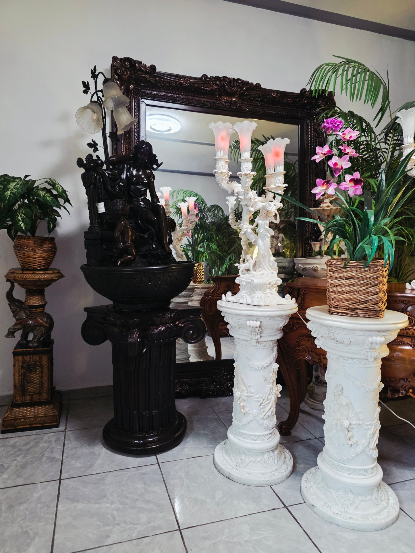 Par de Lamparas con Dos Pedestales – Elegancia Ceremonial Atemporal 🔮🌟