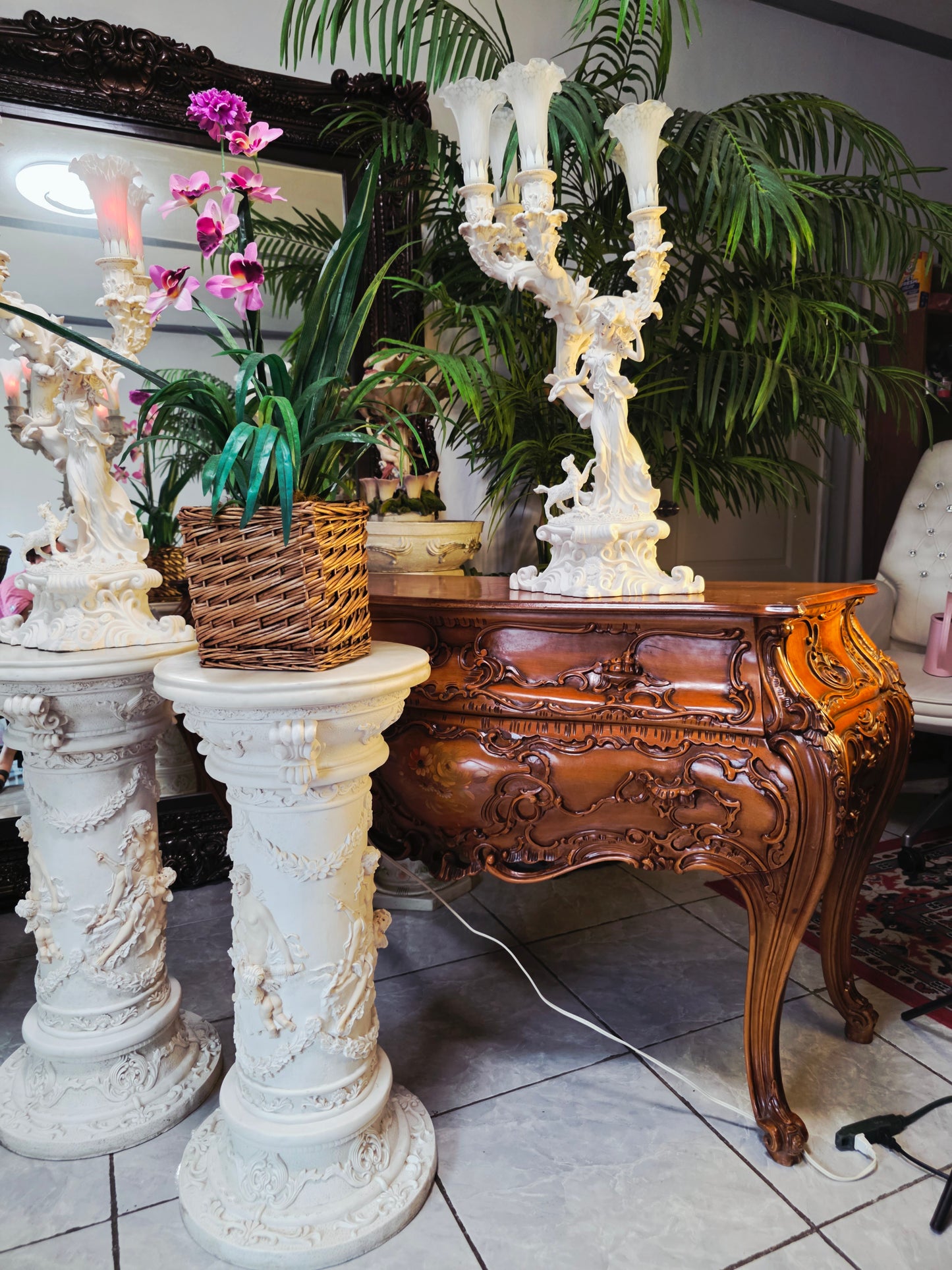 Par de Lamparas con Dos Pedestales – Elegancia Ceremonial Atemporal 🔮🌟