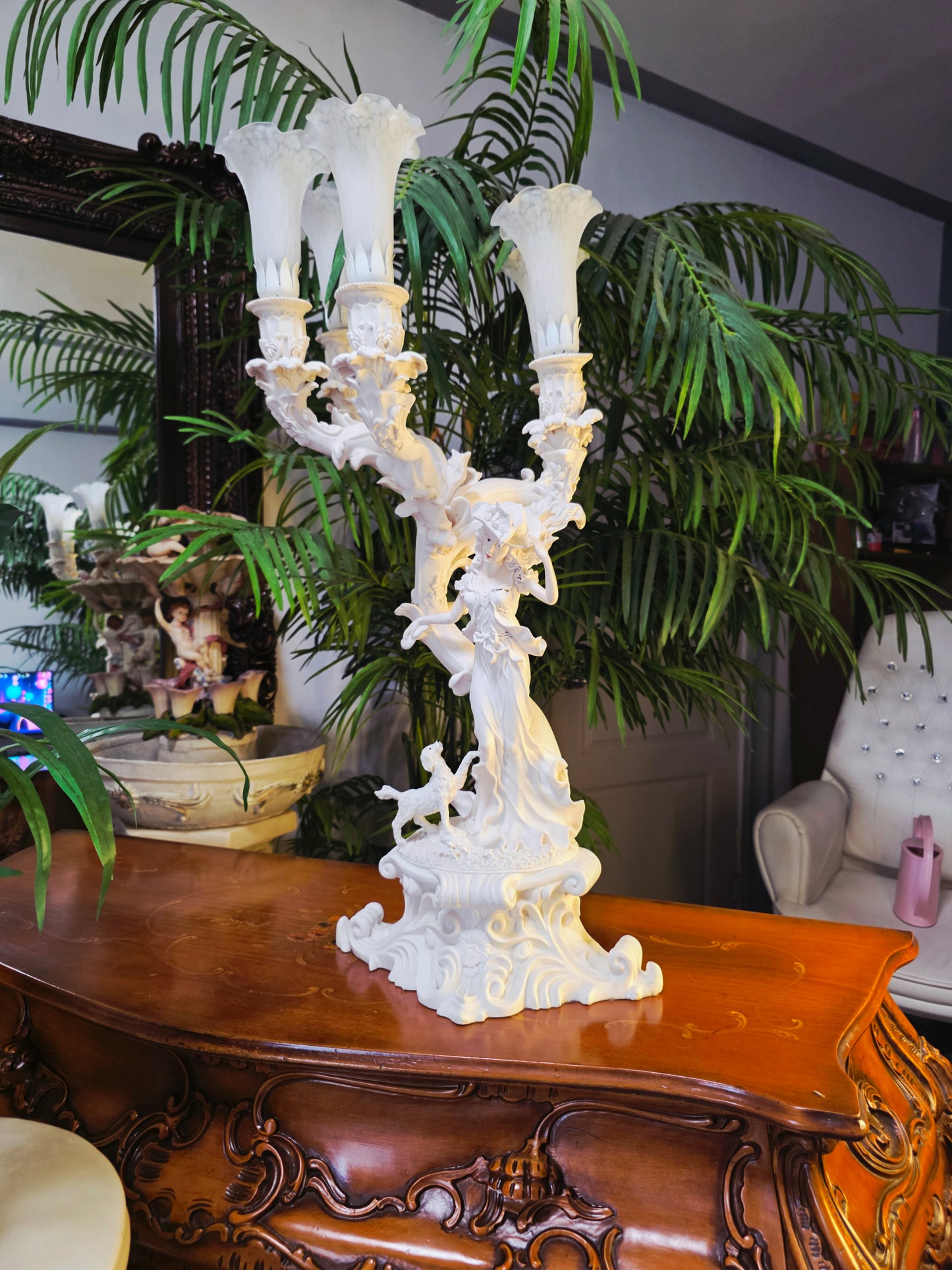 Par de Lamparas con Dos Pedestales – Elegancia Ceremonial Atemporal 🔮🌟