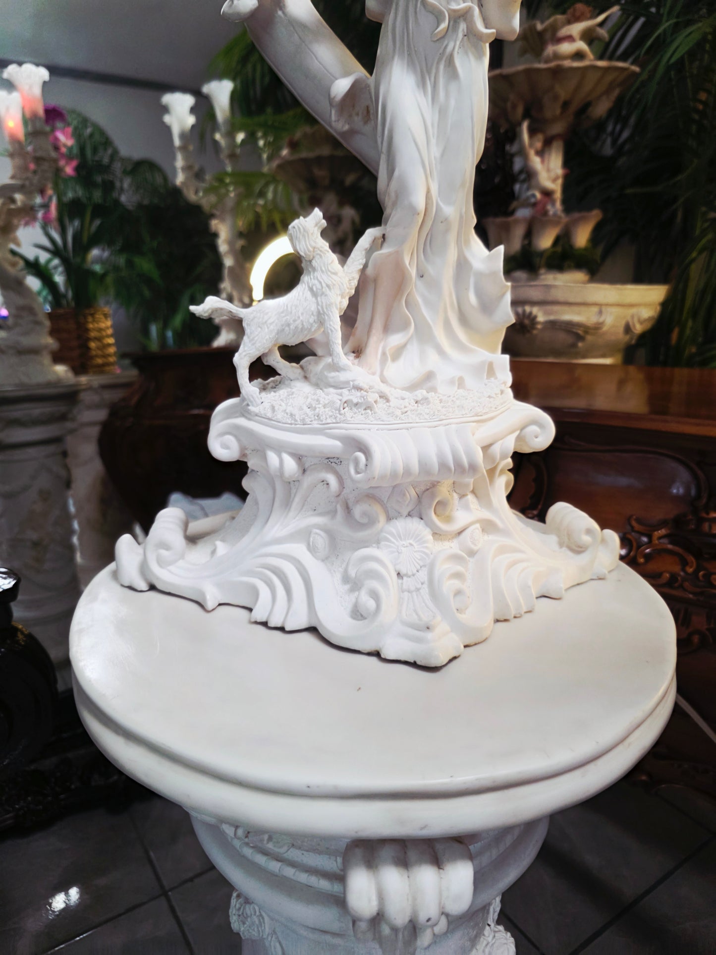 Par de Lamparas con Dos Pedestales – Elegancia Ceremonial Atemporal 🔮🌟