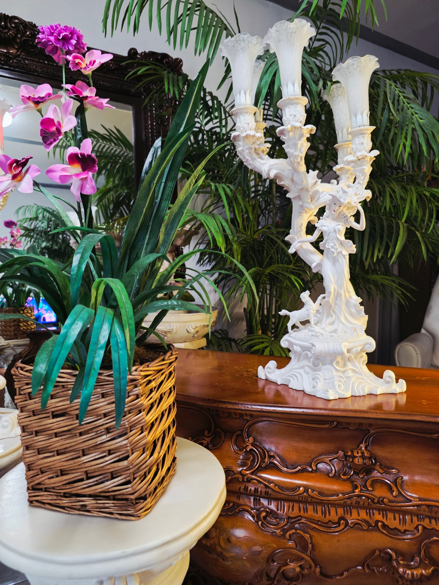 Par de Lamparas con Dos Pedestales – Elegancia Ceremonial Atemporal 🔮🌟