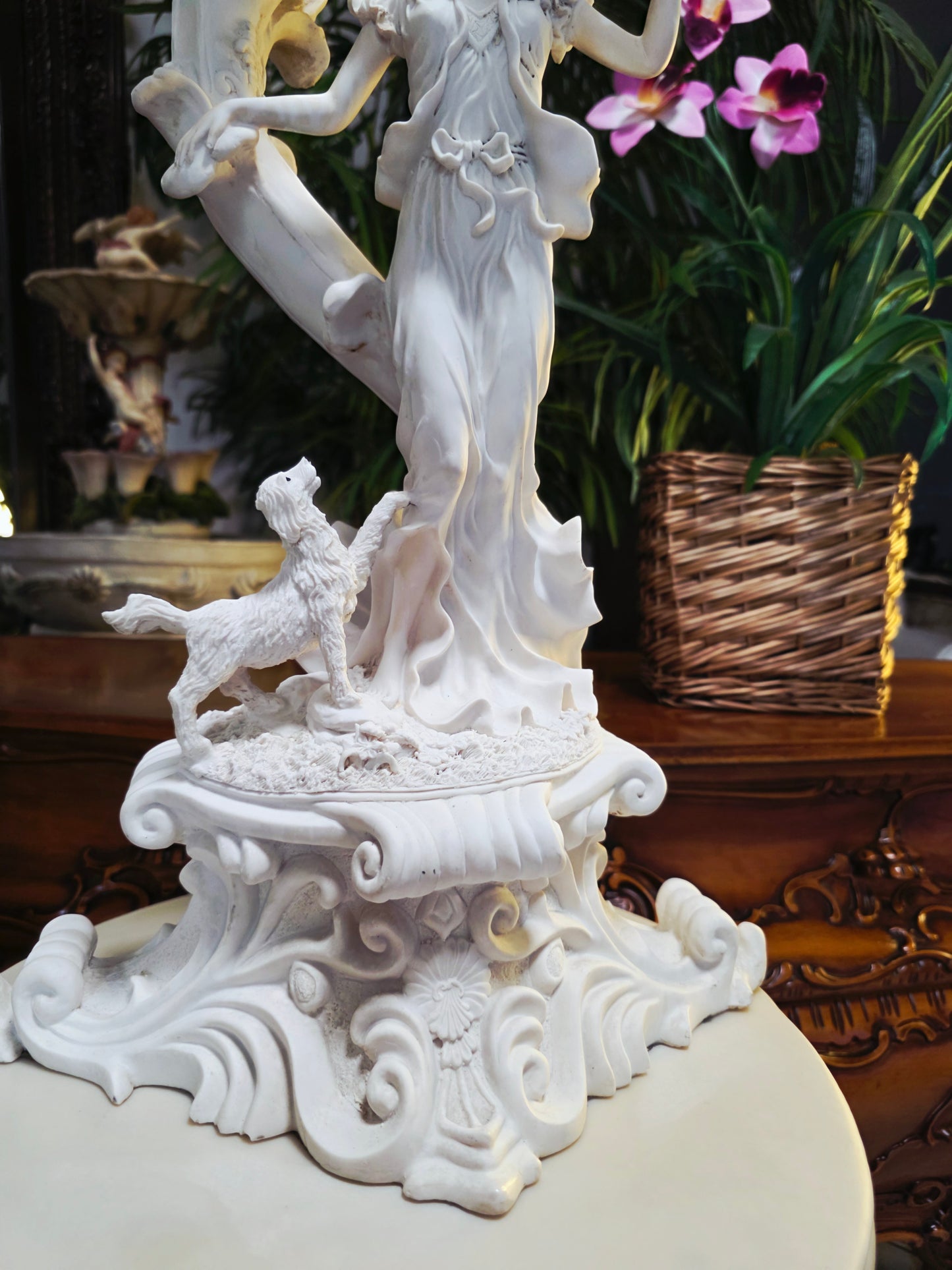 Par de Lamparas con Dos Pedestales – Elegancia Ceremonial Atemporal 🔮🌟