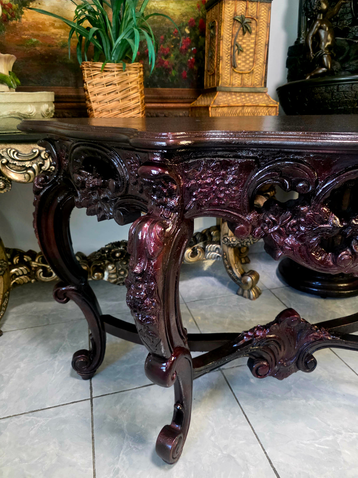 Consola Isabelina – Elegancia Histórica en Madera 🌿🏛️🌿