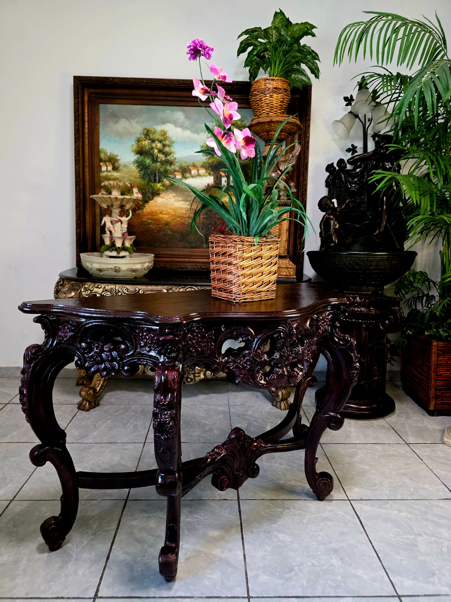Consola Isabelina – Elegancia Histórica en Madera 🌿🏛️🌿