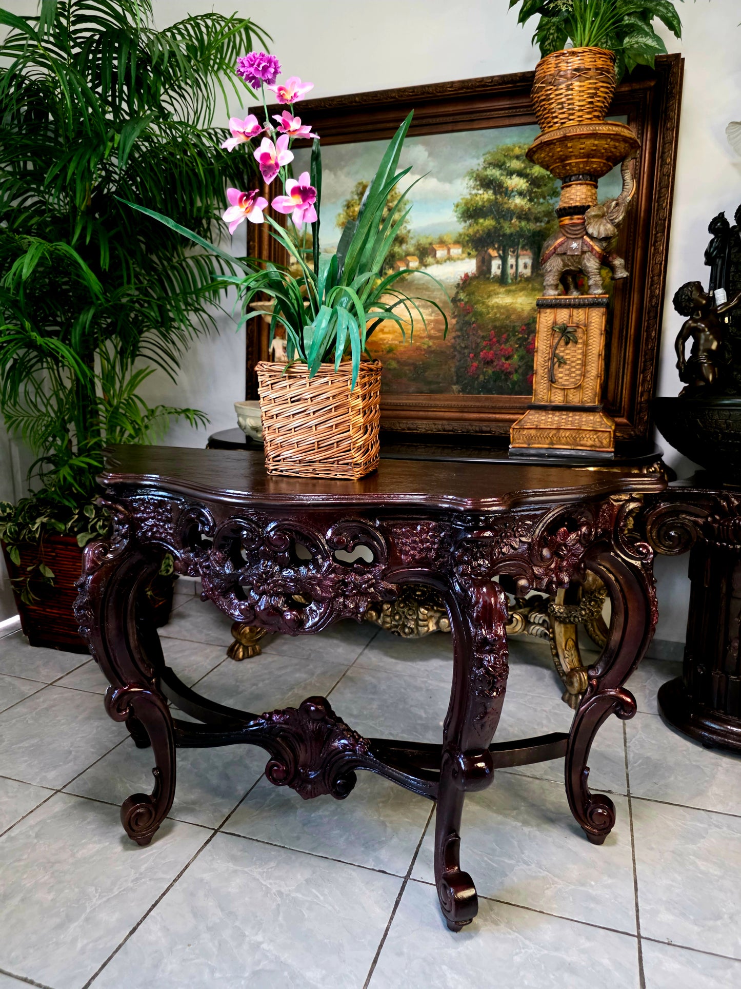 Consola Isabelina – Elegancia Histórica en Madera 🌿🏛️🌿