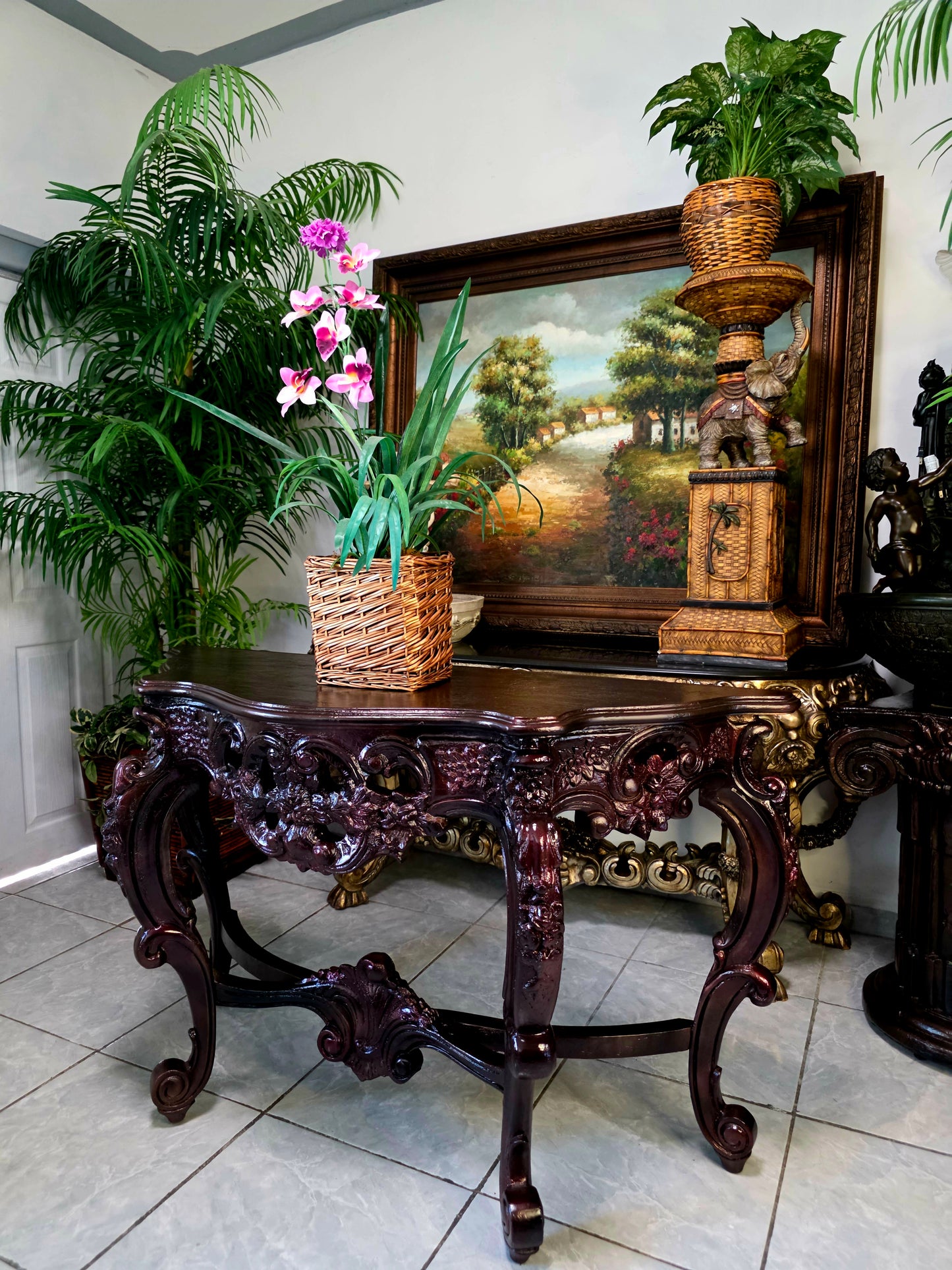 Consola Isabelina – Elegancia Histórica en Madera 🌿🏛️🌿