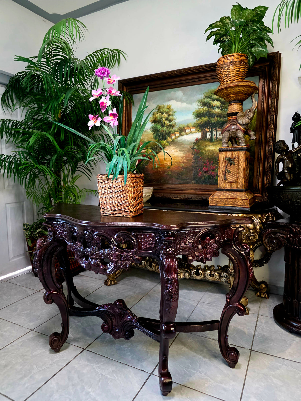 Consola Isabelina – Elegancia Histórica en Madera 🌿🏛️🌿