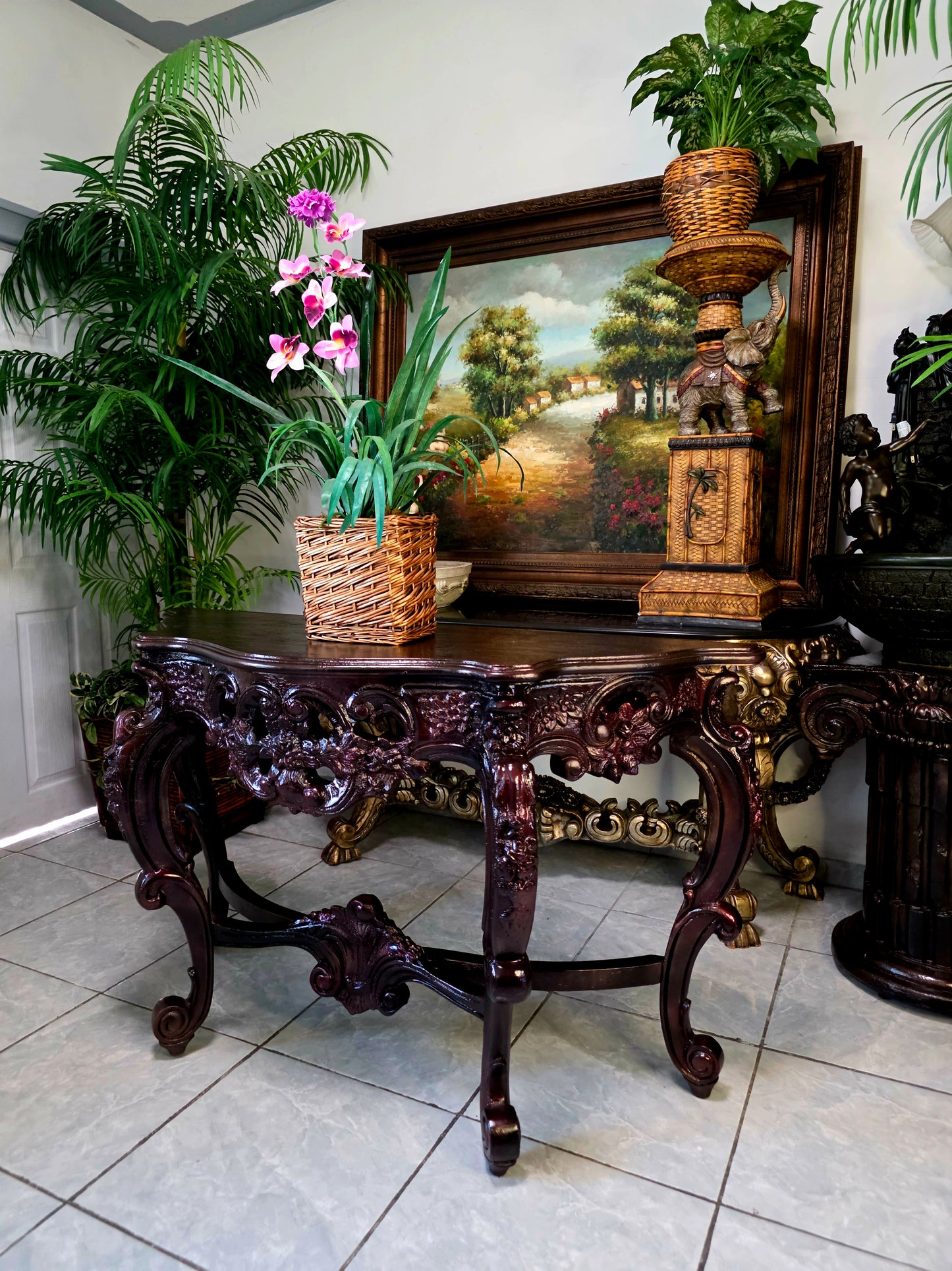 Consola Isabelina – Elegancia Histórica en Madera 🌿🏛️🌿