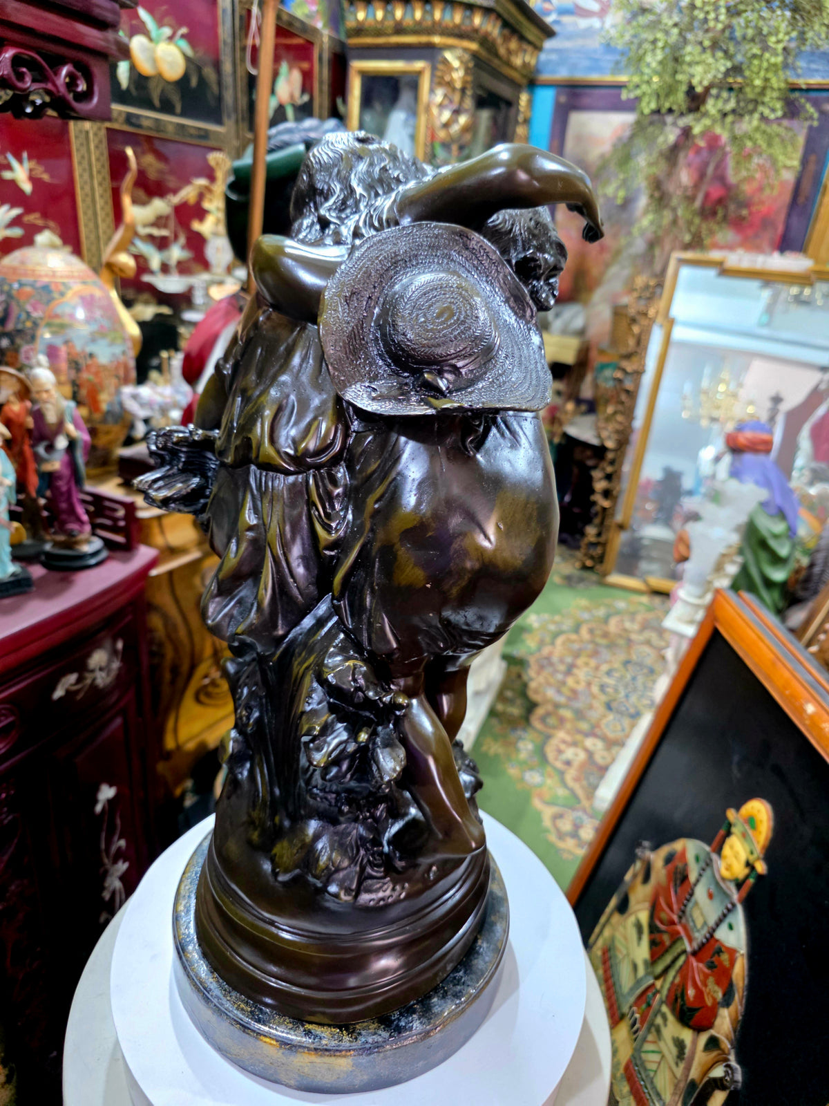 Escultura de Bronce, El Secreto, Firmada por Auguste Moreau 🕊️🌿