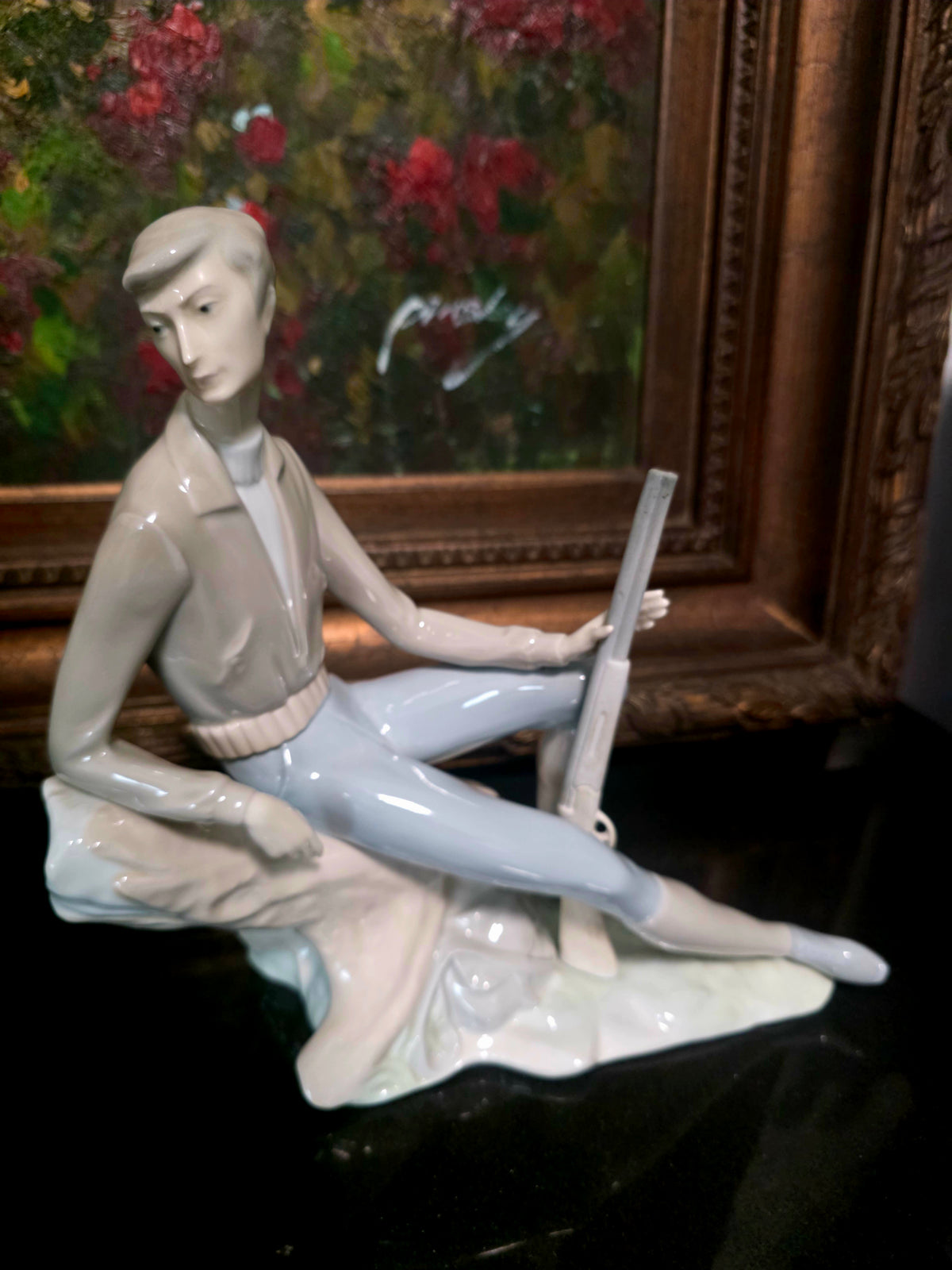 Nao by Lladro "Young Hunter" sculpture ✨🏛️