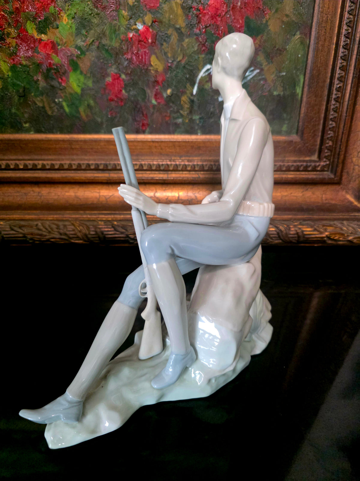 Nao by Lladro "Young Hunter" sculpture ✨🏛️