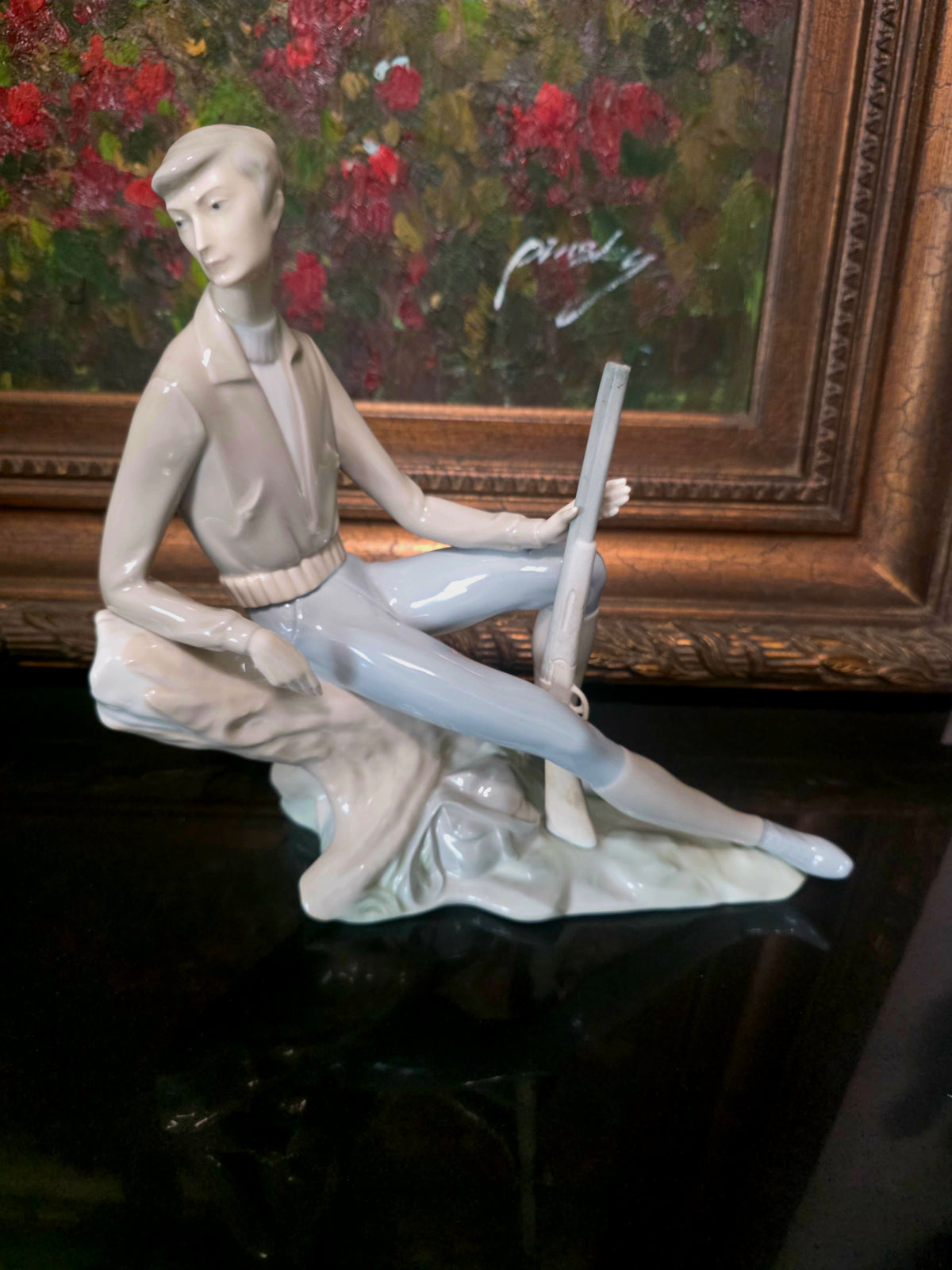 Nao by Lladro "Young Hunter" sculpture ✨🏛️
