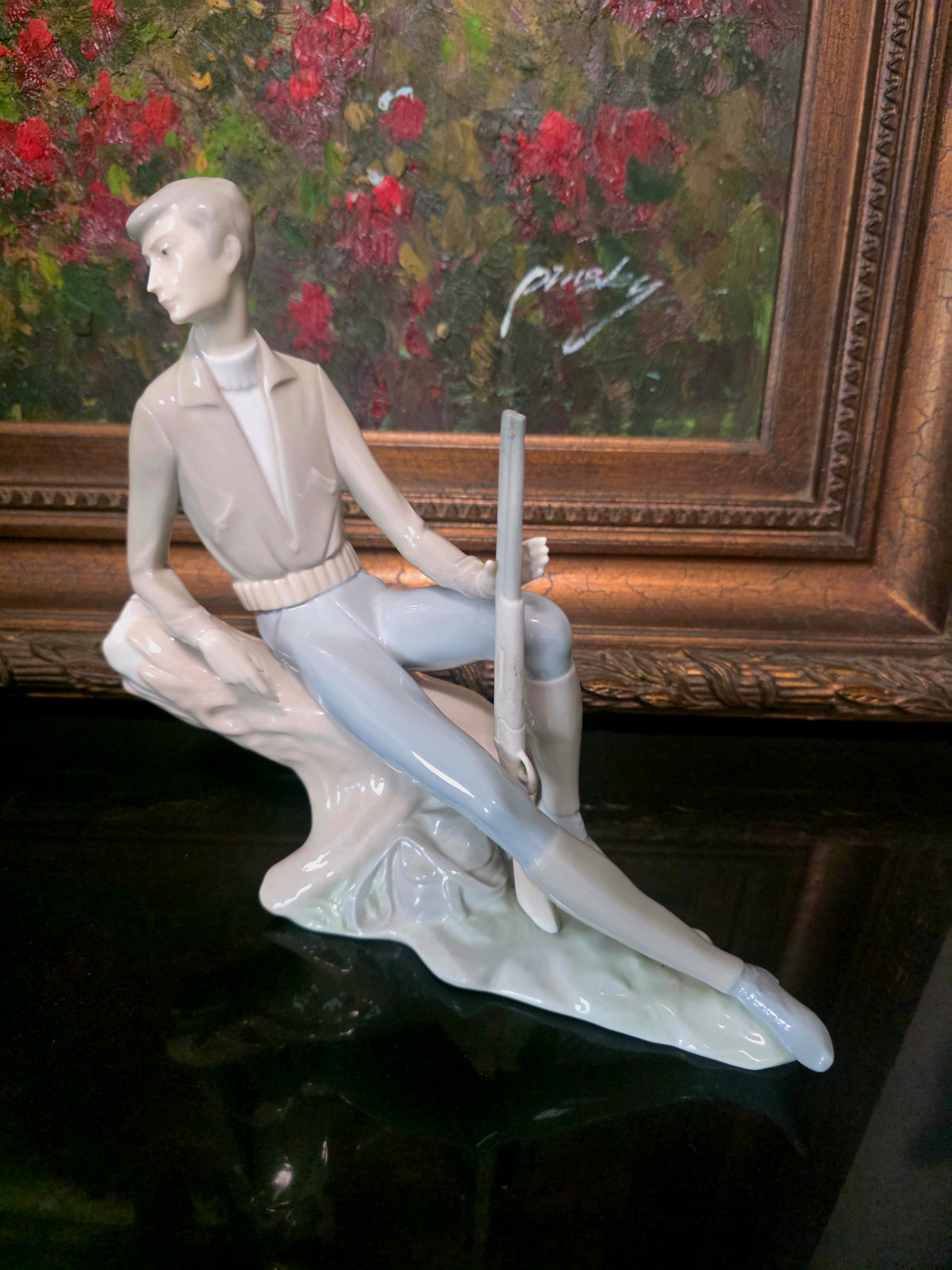 Nao by Lladro "Young Hunter" sculpture ✨🏛️