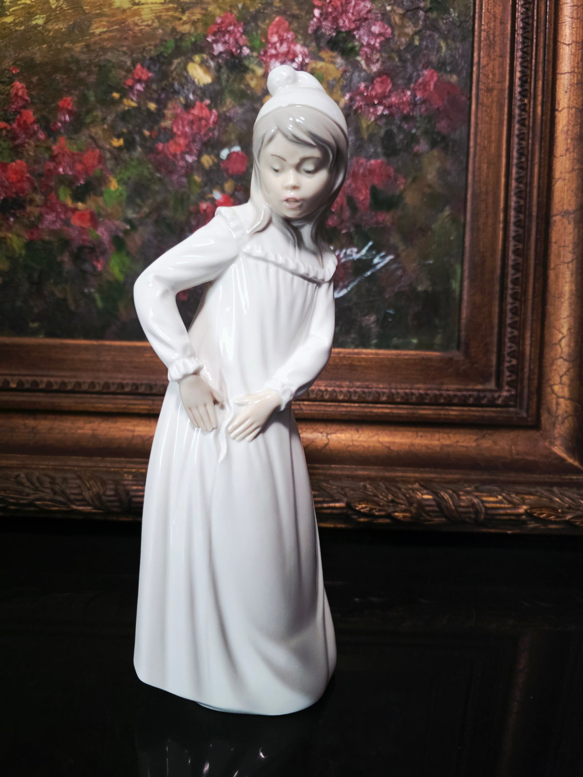Young Man with Sleeping Cap | Nao by Lladro ✨♦️♦️